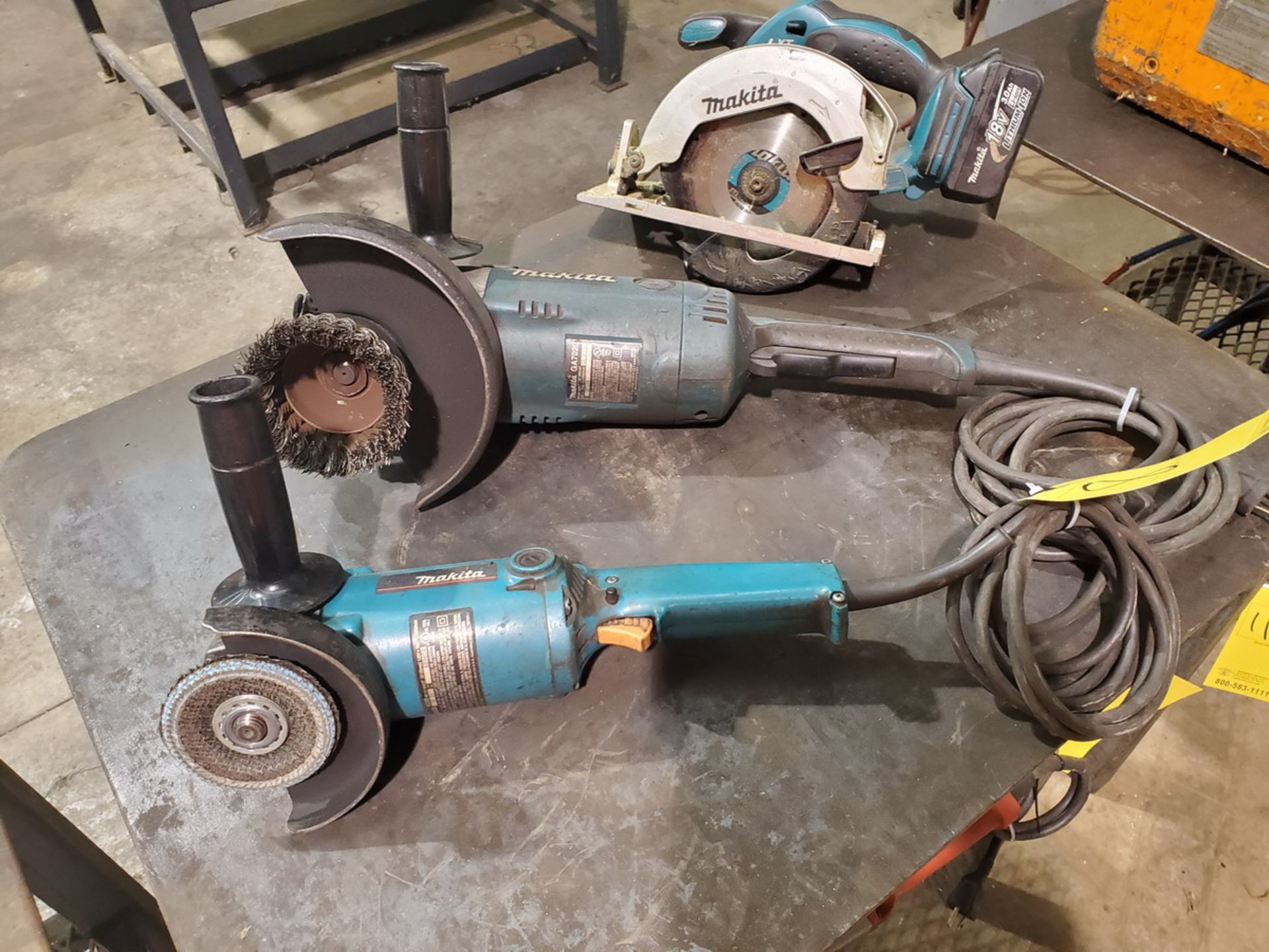 Assorted Powered Tools 3/8" Dewalt Drill; 5" & 7" Makita Grinders; 6-1/2" Makita Cut-Off Saw - Image 3 of 5