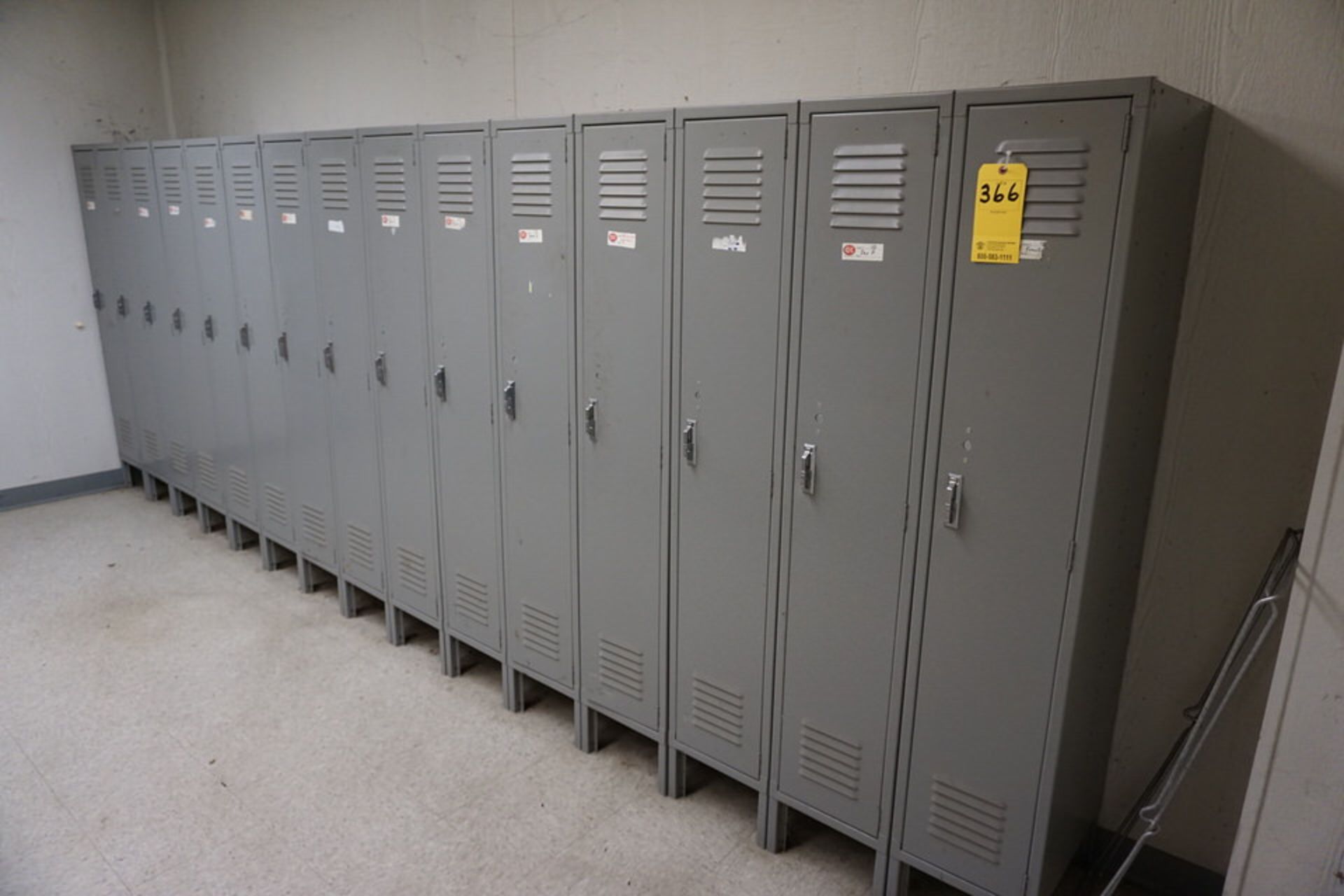 Cont of Employee Locker Room, (24) Single Door Lockers, (2) Benches, Rain Gear - Image 2 of 4