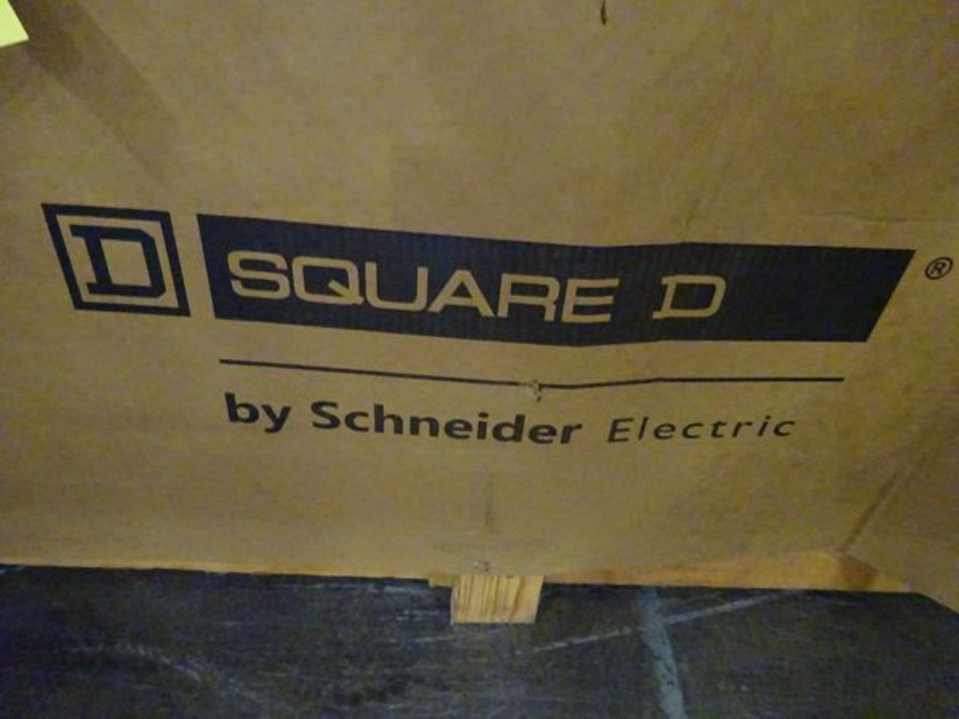Schneider Square D E Flex adjustable speed drive controller, new and still in original crate - Image 3 of 5