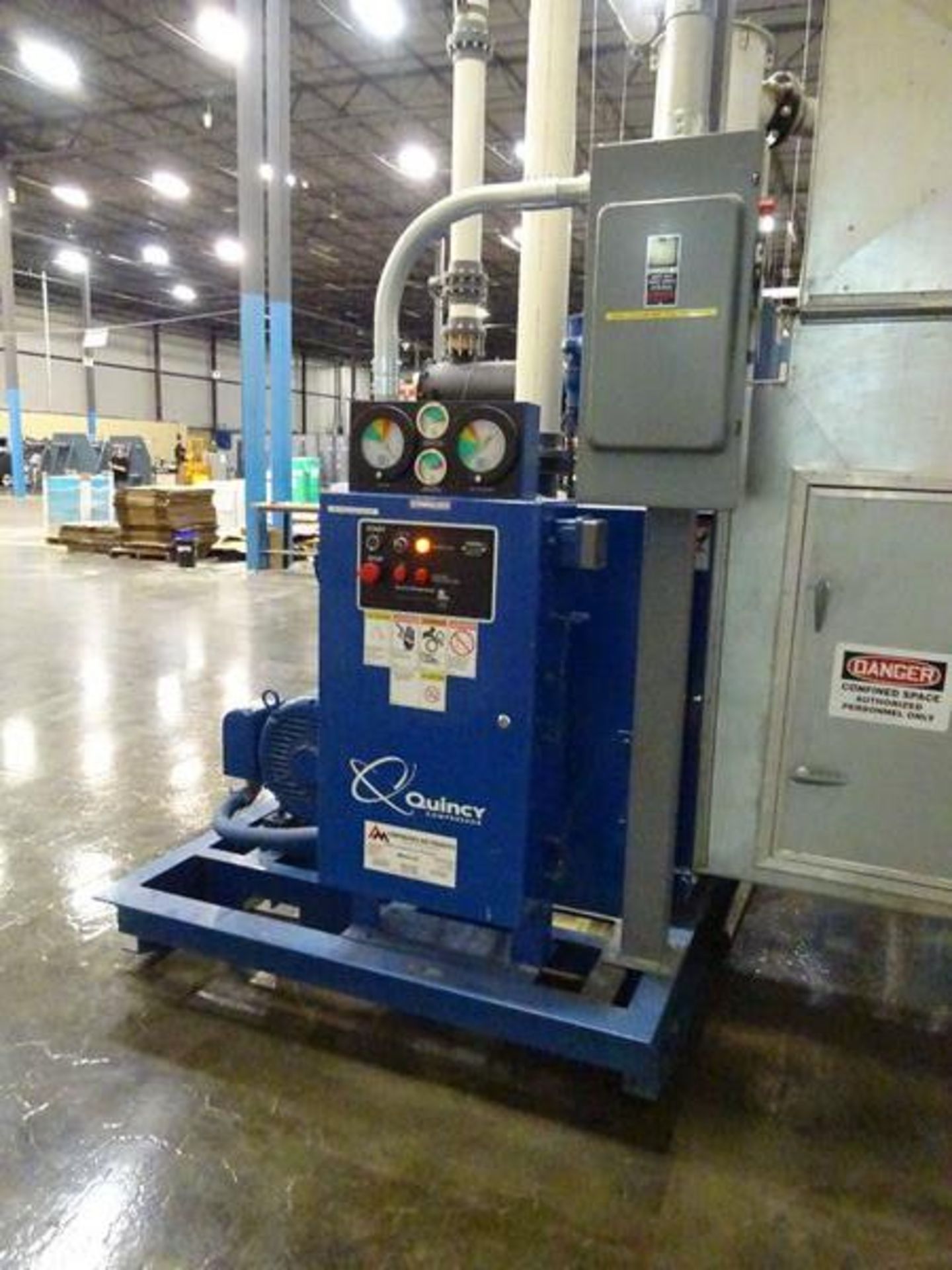 Quincy QSV-100 vacuum pump, 100HP, s/n 15453, 49,734 hrs w/ receiving tank and air cooler (Located - Image 4 of 5