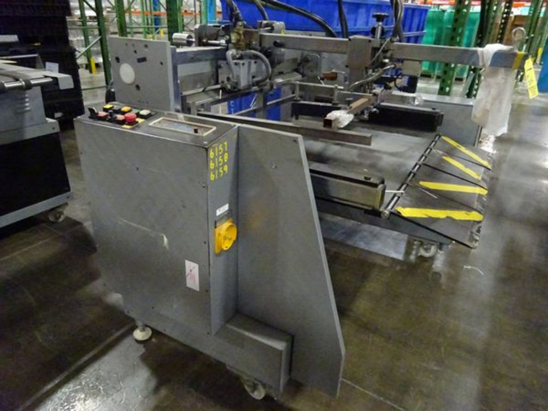 Rollem TRT42 pile fed perf - scorer, s/n TR192/31 w/ Autofeeds mobile vacuum stream feeder, s/n - Image 5 of 7