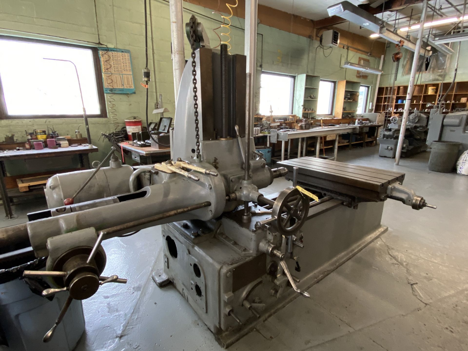 Lucas 31 Horizontal Boring Mill, 22" x 42" Slotted Table (RIG PRICE $800.00) - Image 3 of 6