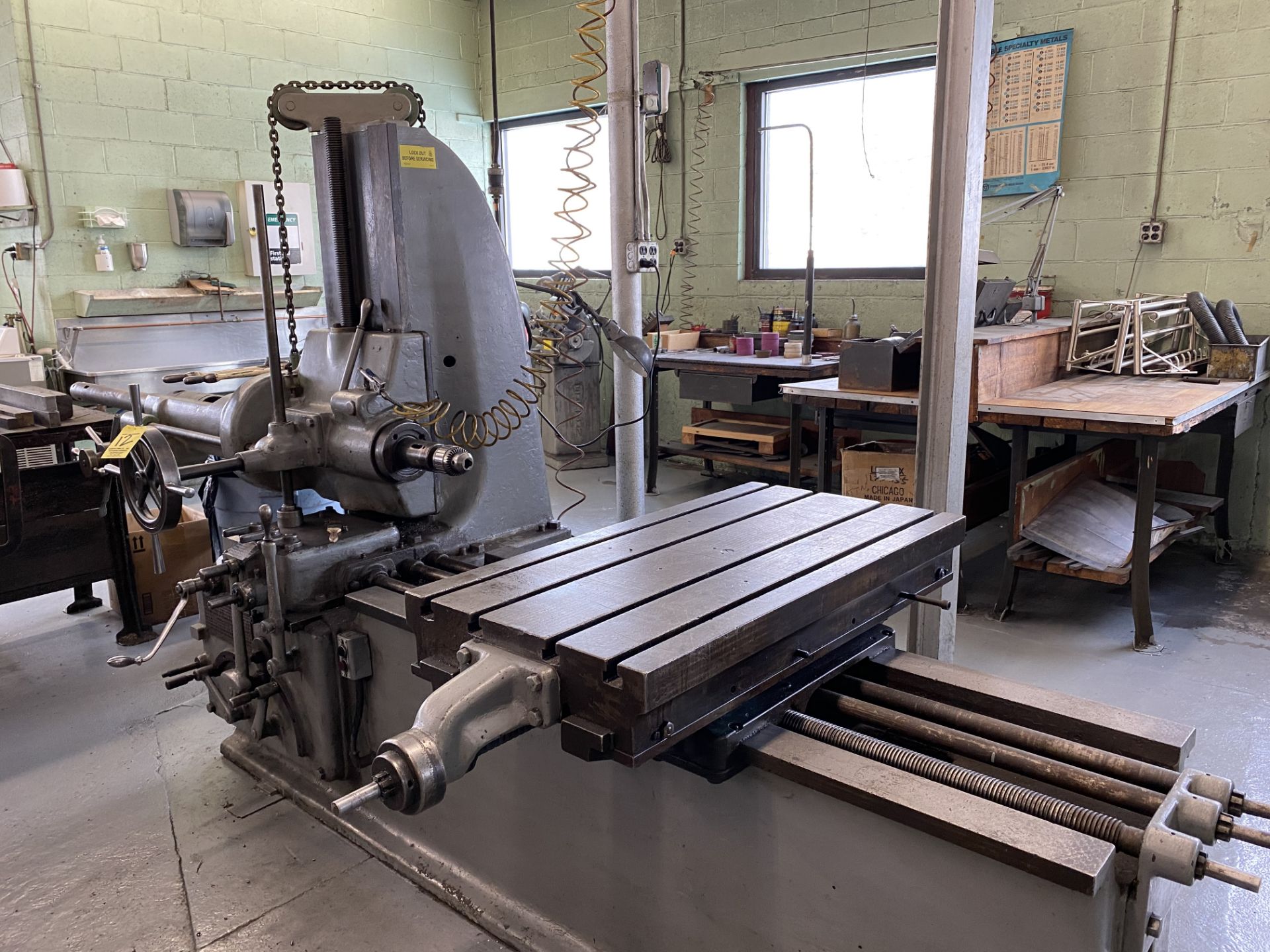 Lucas 31 Horizontal Boring Mill, 22" x 42" Slotted Table (RIG PRICE $800.00) - Image 2 of 6