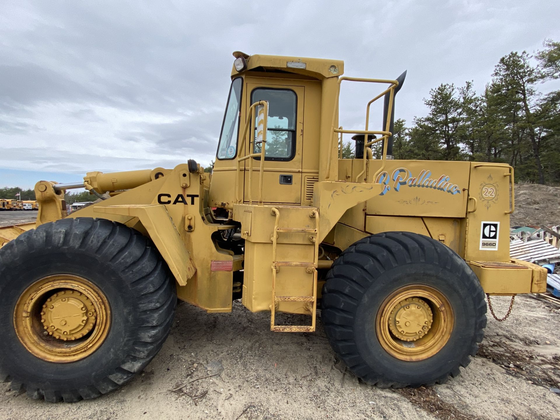 1980 Caterpillar 966D Wheel Loader s/n 99Y02108, Meter Reads 4,664 Hours, Have Title - Image 5 of 23