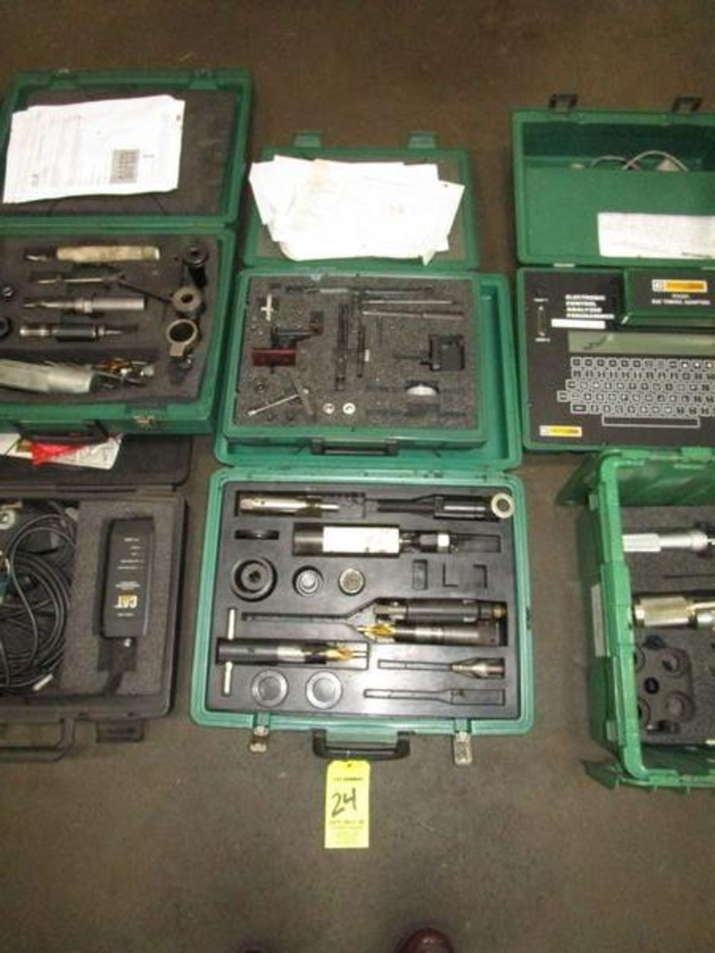 LOT Assorted Cat 3406E, C15, C16 Engine Tooling, 3406E Injector Sleeve Tooling, Analyzer Programmer, - Image 3 of 4