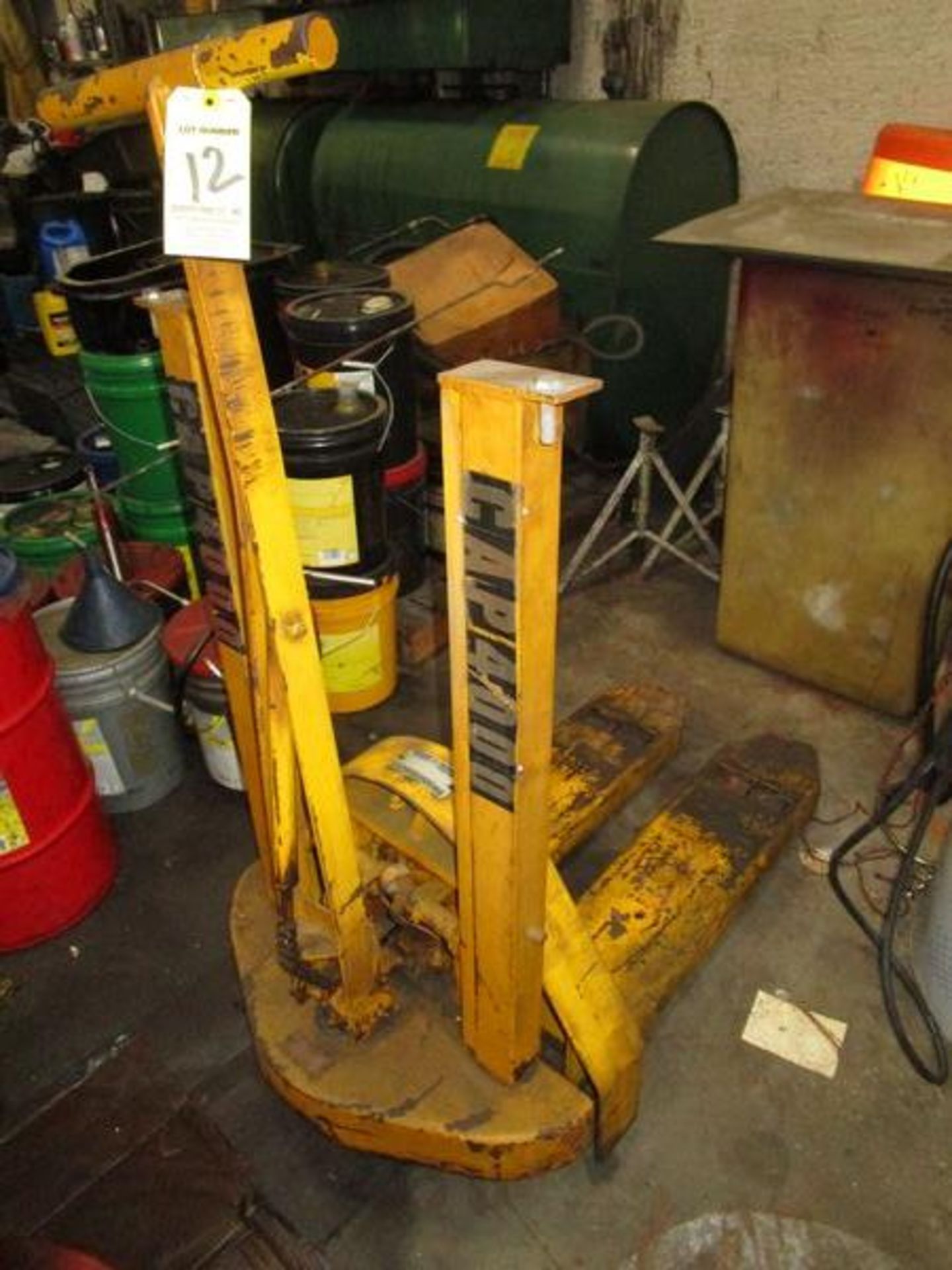 (1) Moto-Truc Hydraulic Pallet Jack, 4,000 Lbs. Capacity