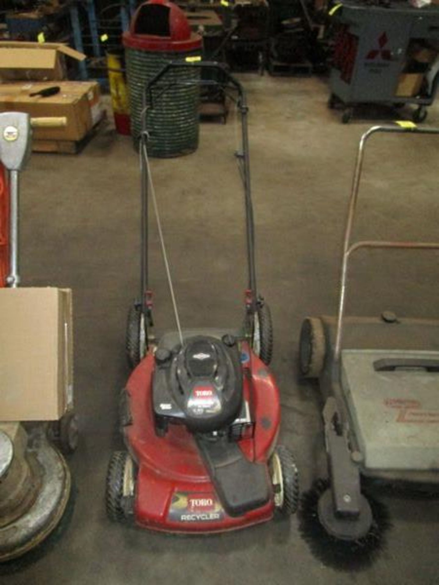 (1) Toro Recycler Lawn Mower