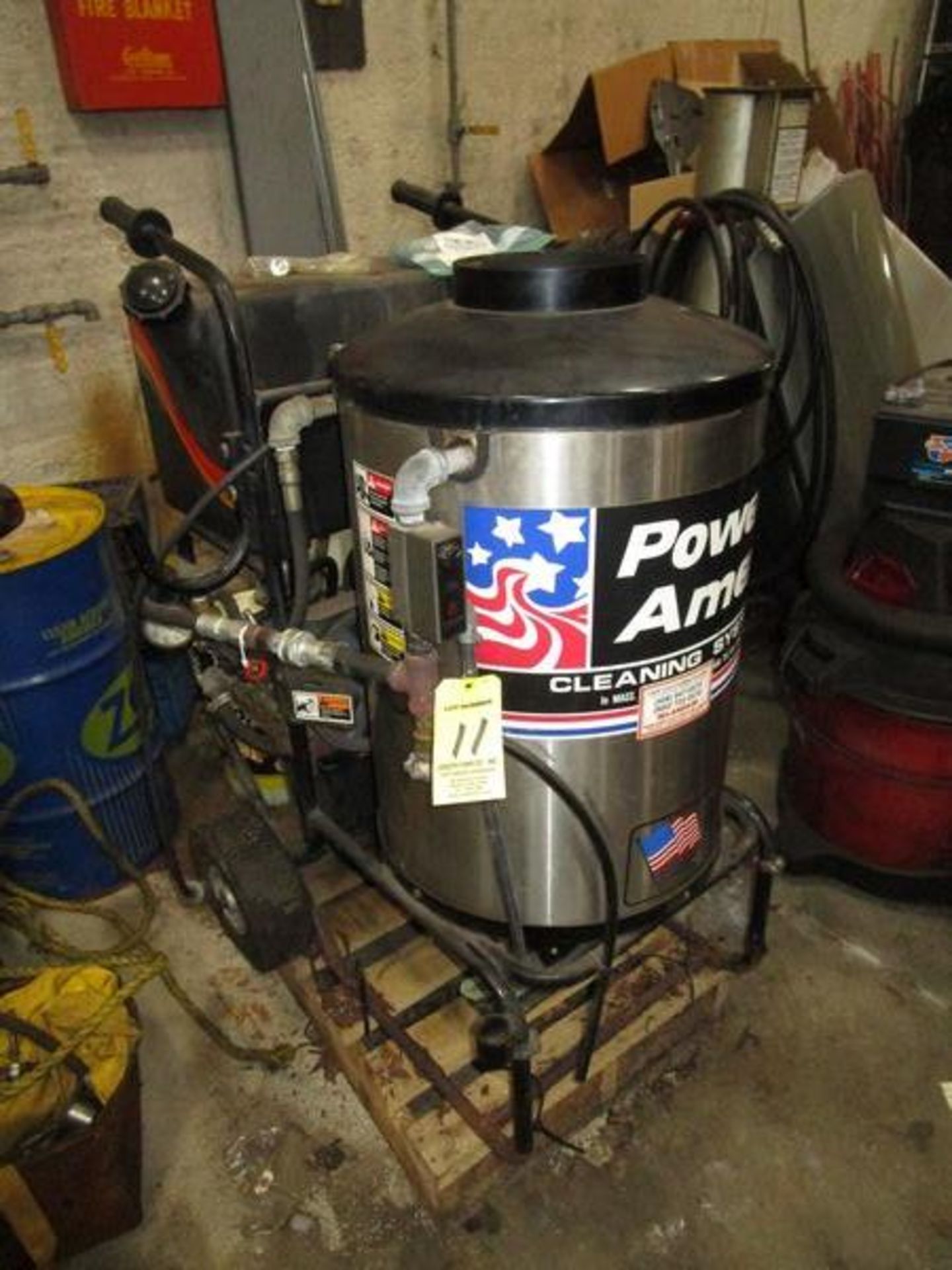 (1) Power America 1304 Pressure Washer