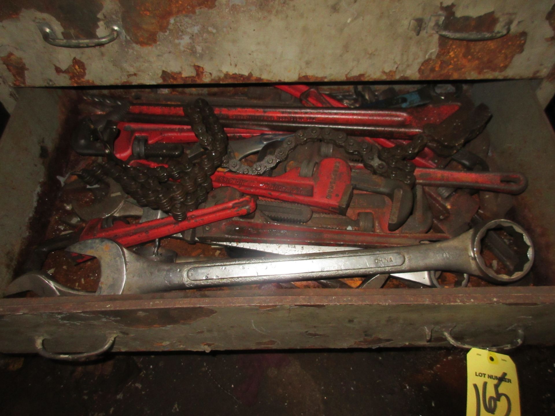 LOT Asst. Craftsman Wrenches & Chain in Drawer