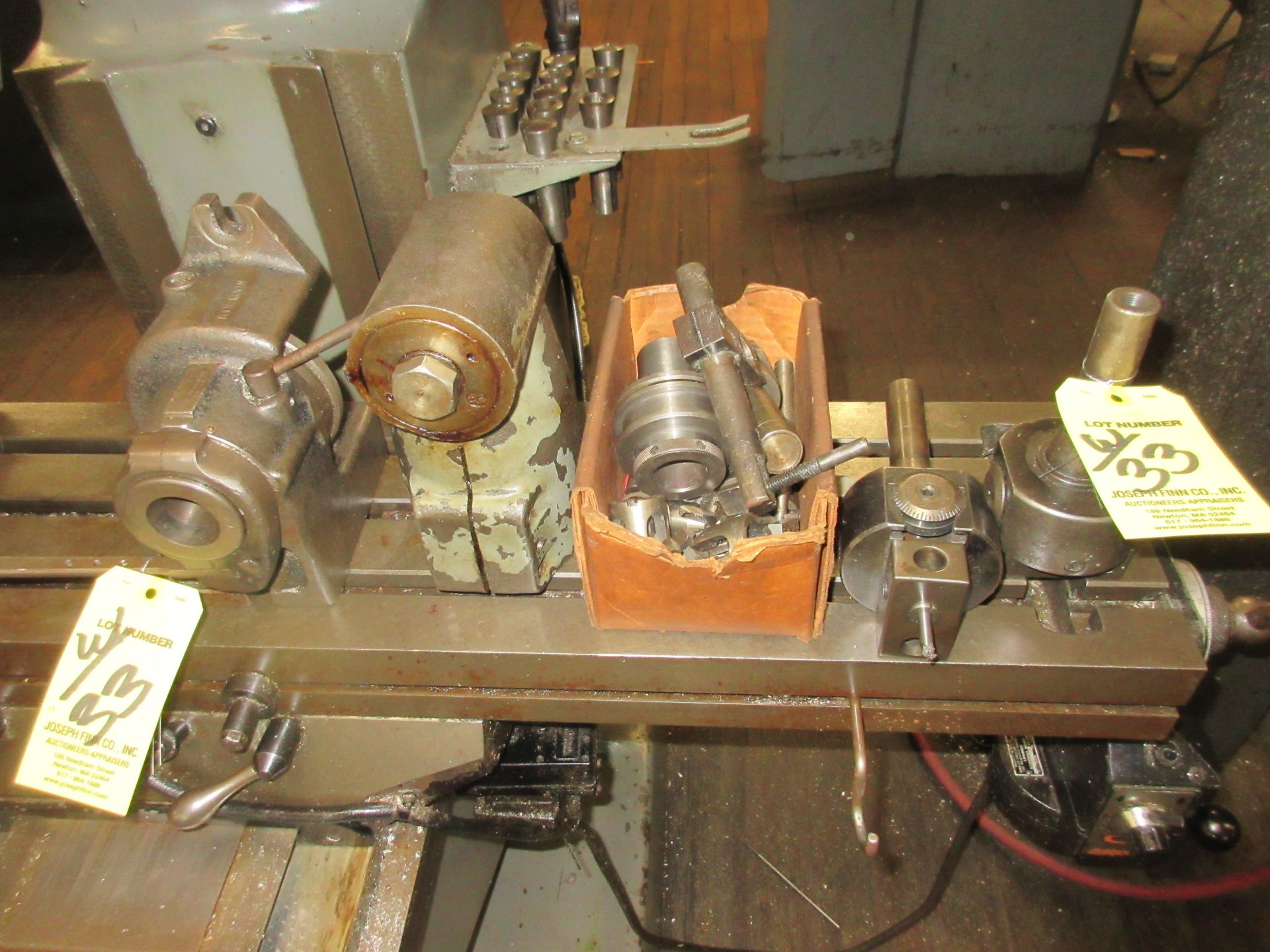 LOT 6" Machine Vise, 6" Machine Vise w/ Swivel Base, (2) Collet Fixtures, Right Angle Attachment, (