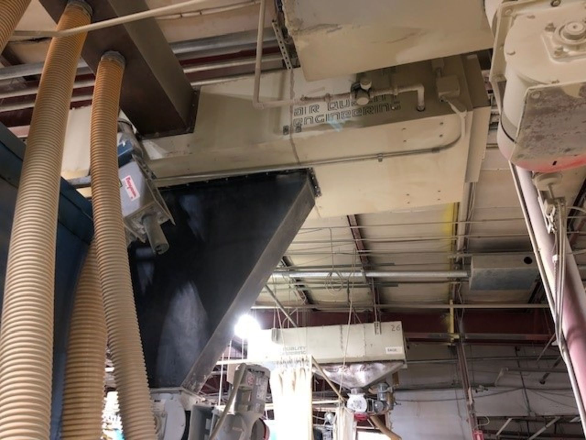 (1) Air Quality Dust Collector w/ Mac MD Lock