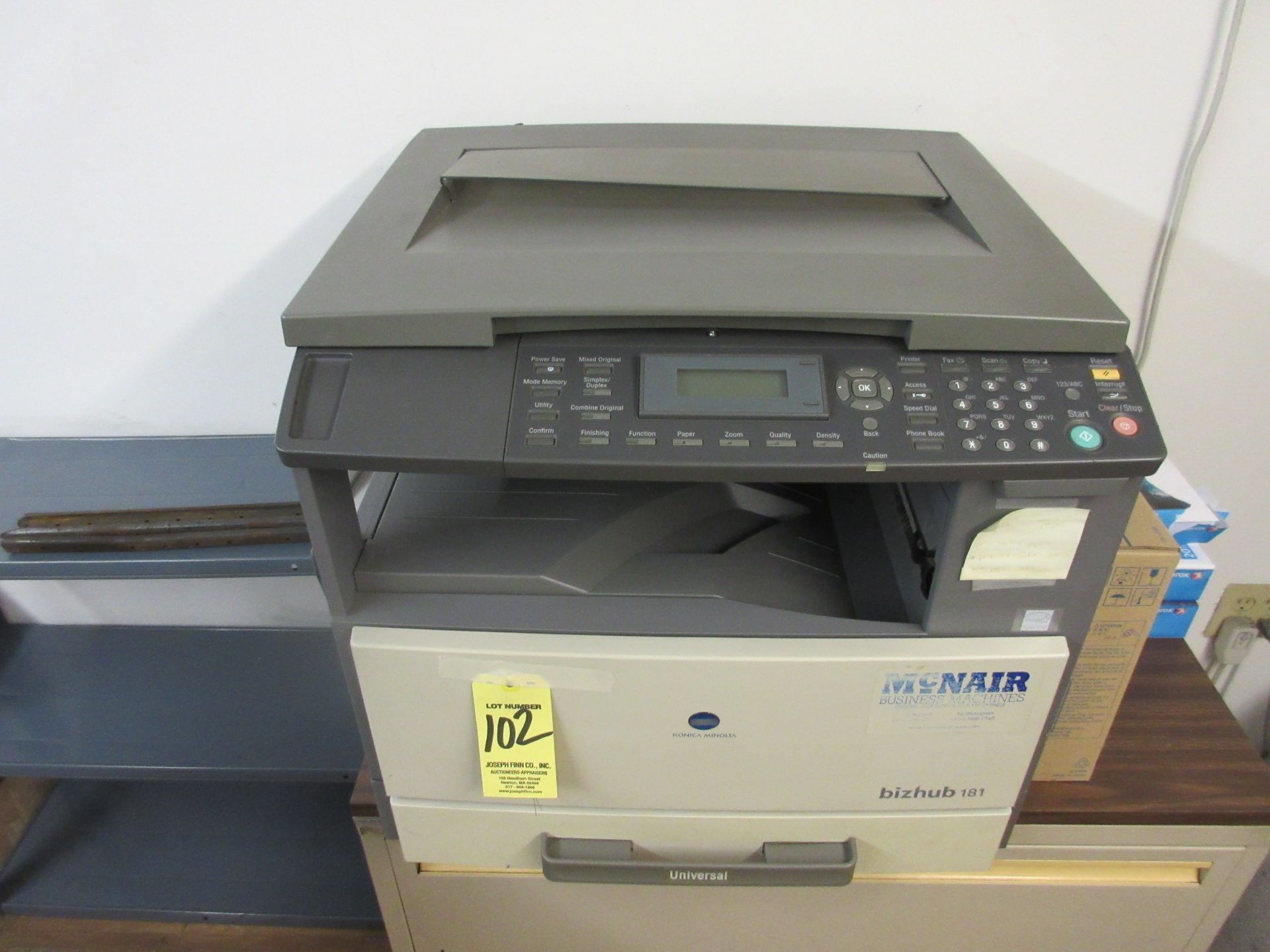 (1) Konica Biz Hub 181 Copier