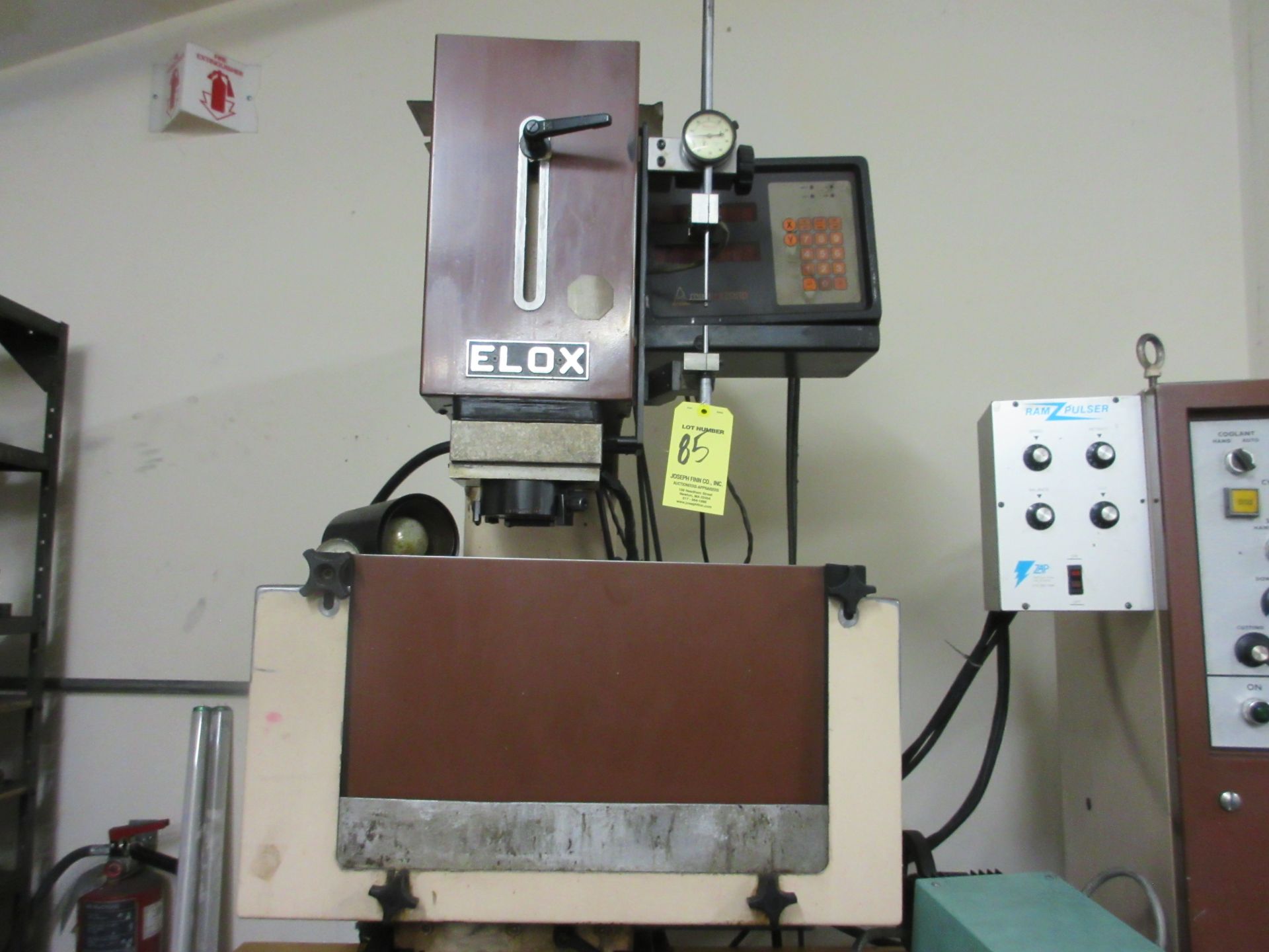 (1) Elox A25S Bench Top Electrical Discharge Machine , Anilam DRO, System 3R CNC Orbi-Cut, Ram - Image 4 of 5