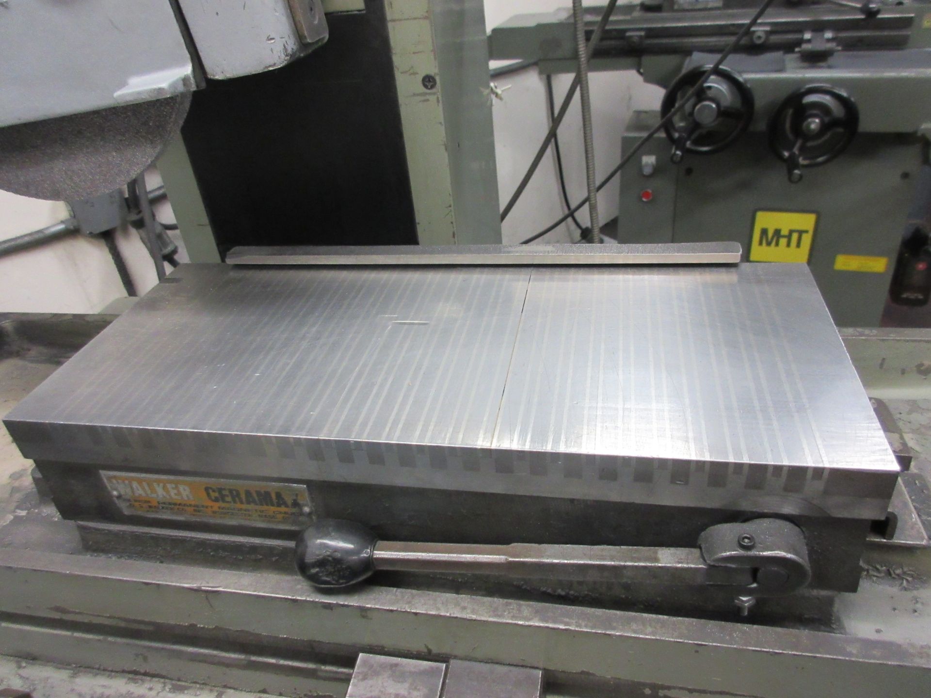 (1) MHT Mitsui 200MH Surface Grinder s/n 84105384, 14" Mag Chuck - Image 2 of 4