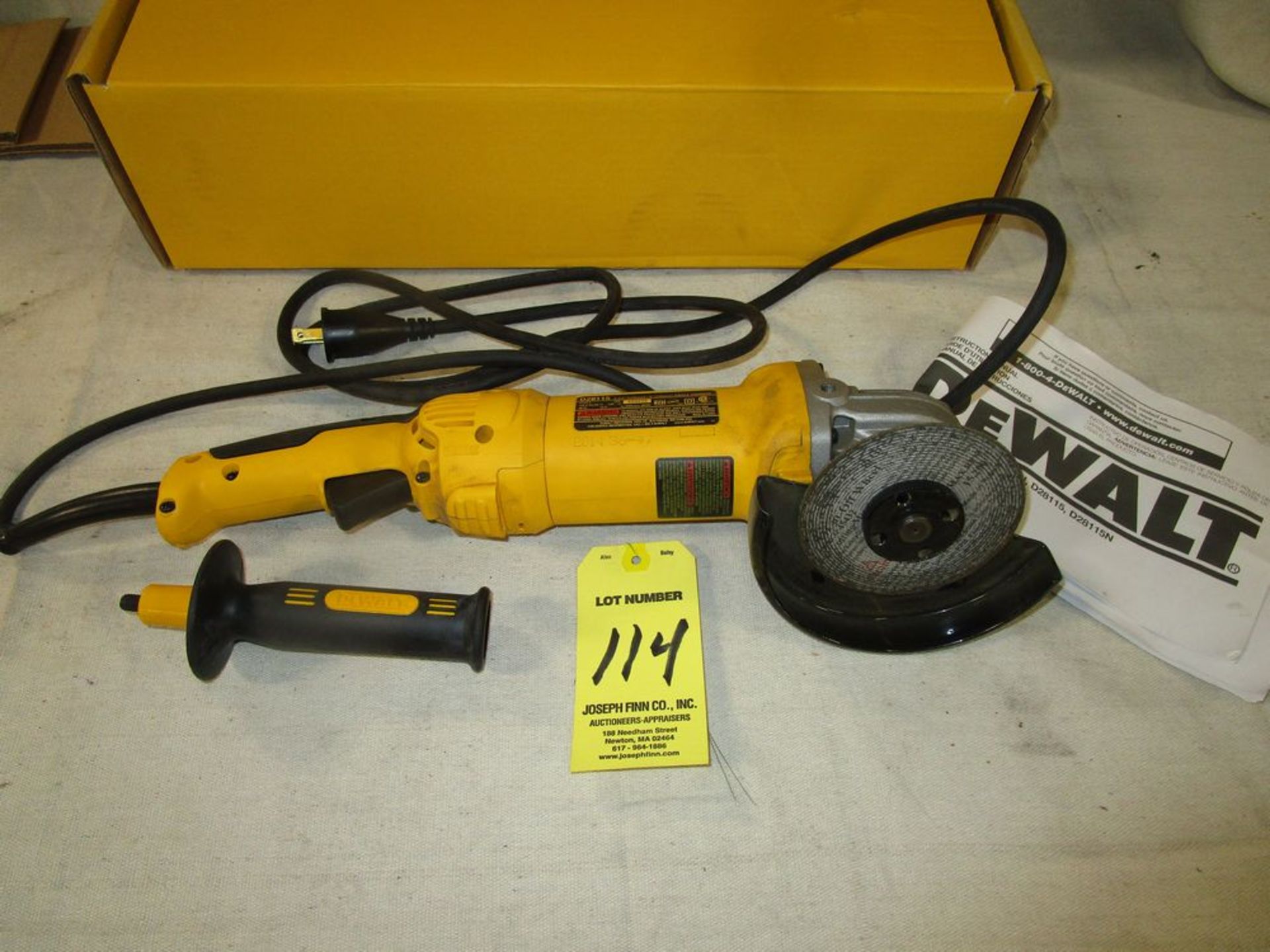 (1) DeWalt D28115 4.5" Angle Grinder