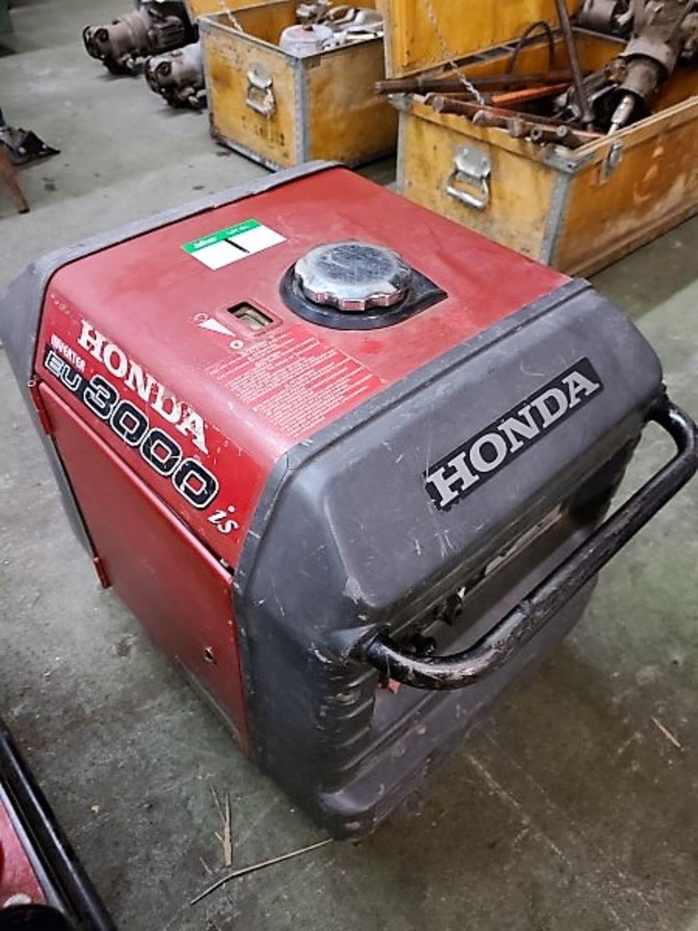 HONDA INVERTER EU 3000 IS PORTABLE GAS GENERATOR