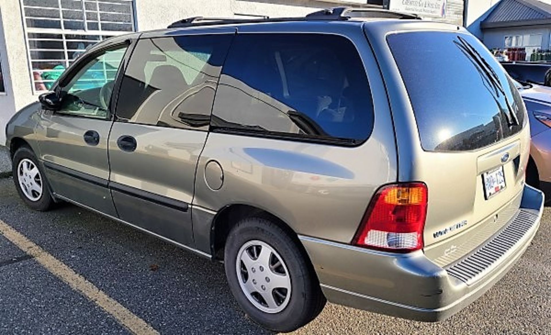 2003 FORD WINDSTAR MINIVAN, 7 PASSENGER, GAS AUTO, AC, PW, REAR WIPER, PL, DVD PLAYER, 3.8L, 6 - Image 6 of 11