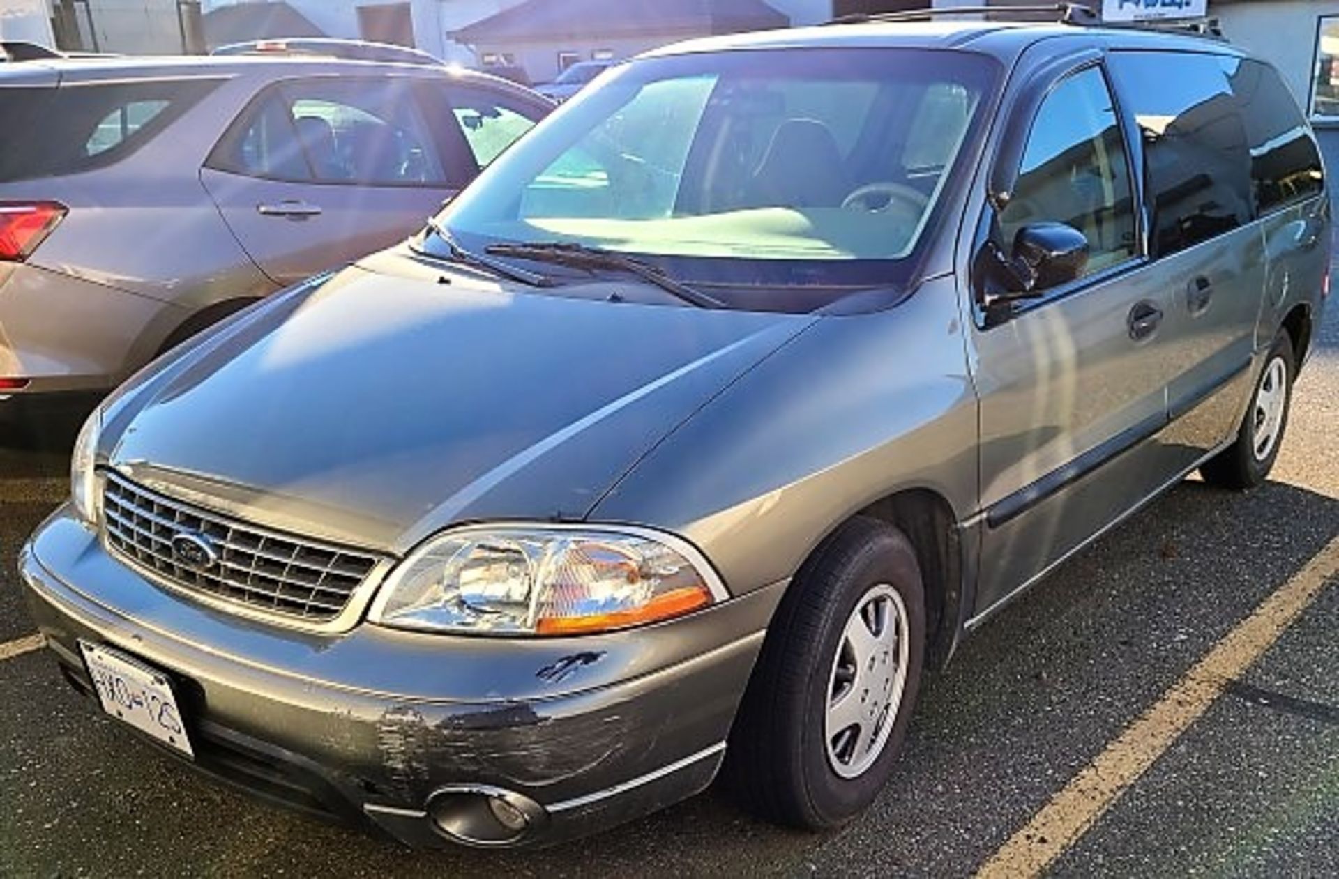 2003 FORD WINDSTAR MINIVAN, 7 PASSENGER, GAS AUTO, AC, PW, REAR WIPER, PL, DVD PLAYER, 3.8L, 6 - Image 3 of 11