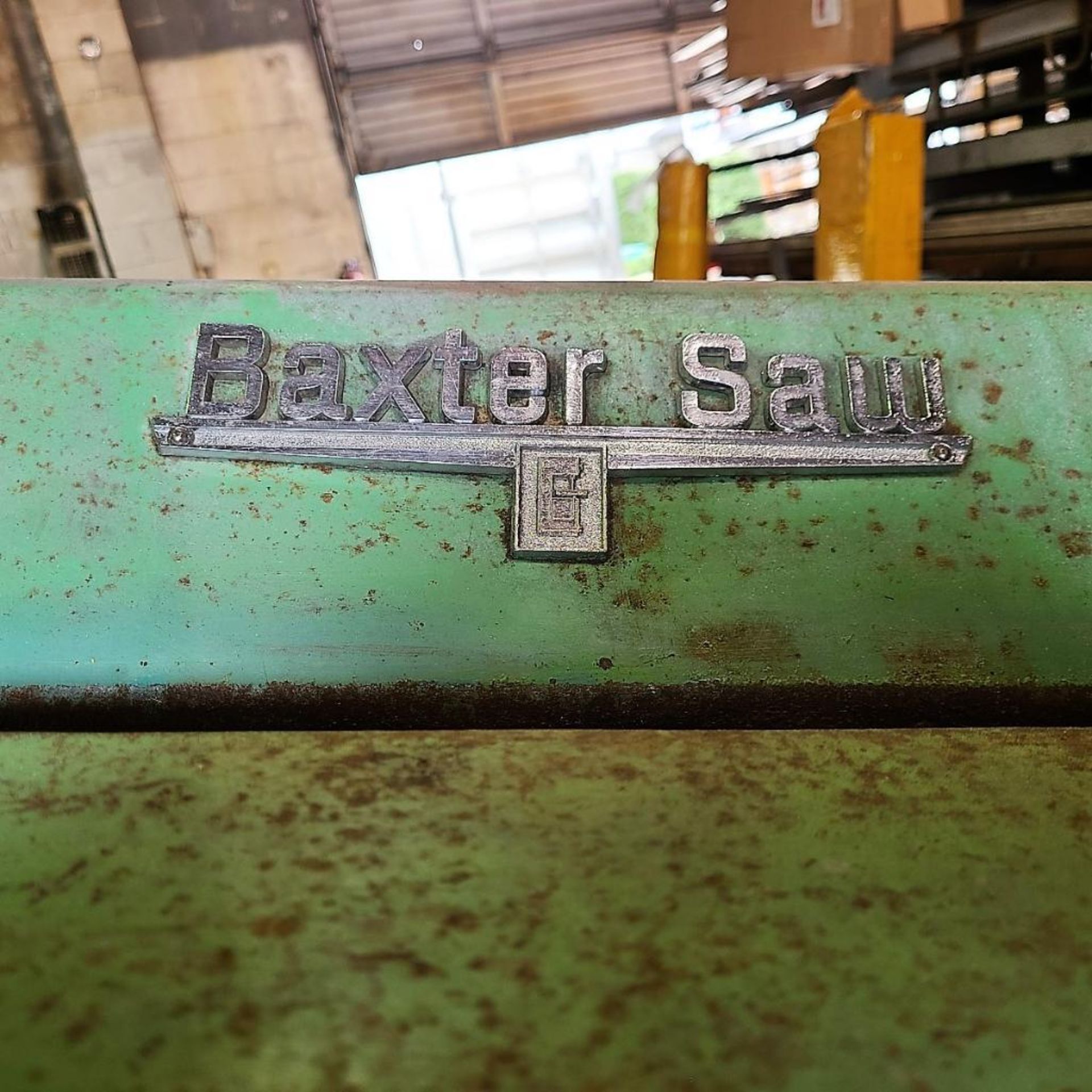 HORIZONTAL BAND SAW - BAXTER 16" W/IN & OUTFEED ROLL CONVEYOR - Image 4 of 6
