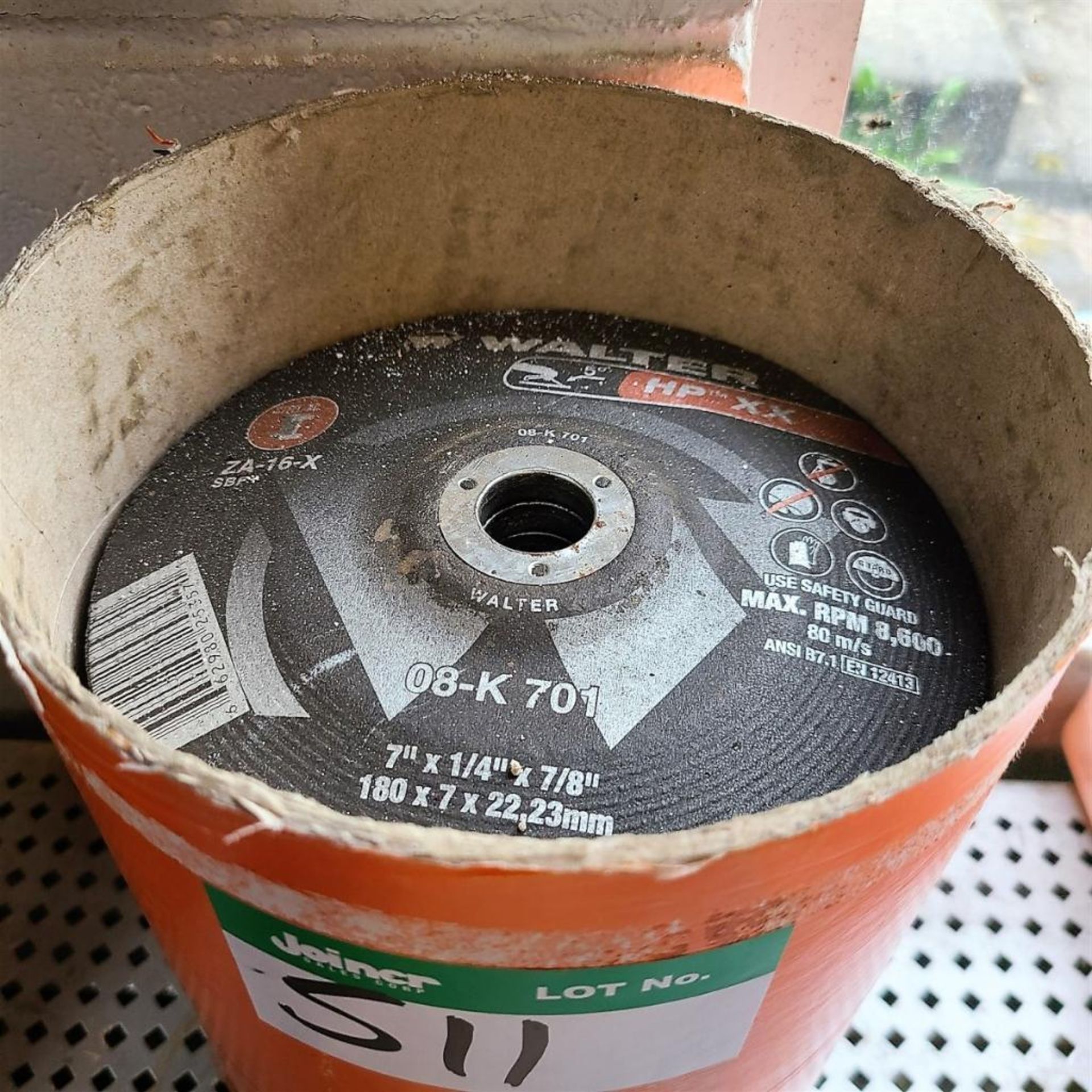 CONTAINER OF WALTER GRINDING DISC'S - Image 2 of 2