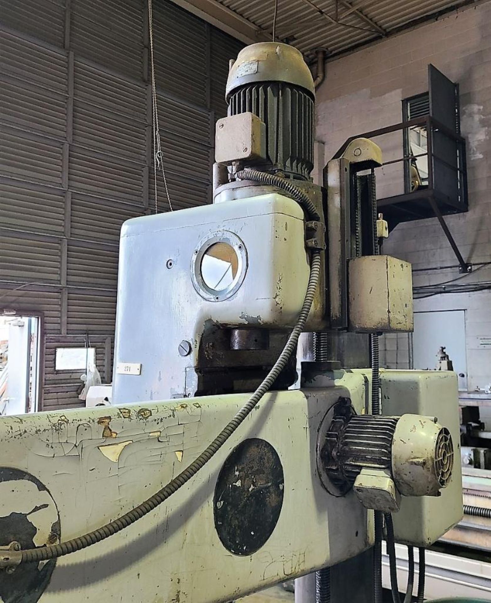 RADIAL DRILL - SINTEX MOD. FR35, #4 TAPER, 4'6" ARM, 440V/3PH/3.25/2.5HP - Image 3 of 4