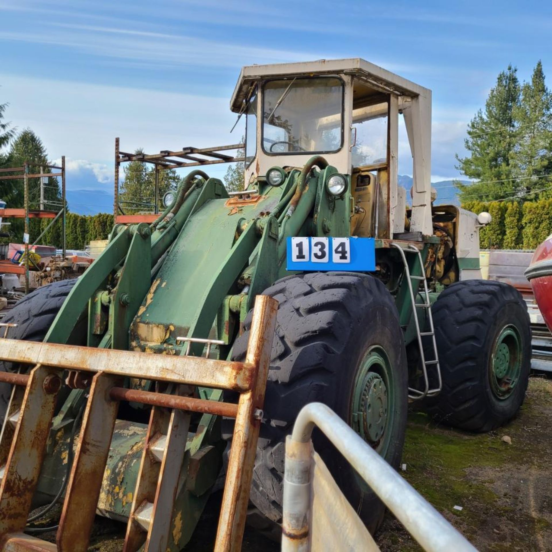 FIAT ALLIS 745 WHEEL LOADER W/CAT MOTOR & BUCKET