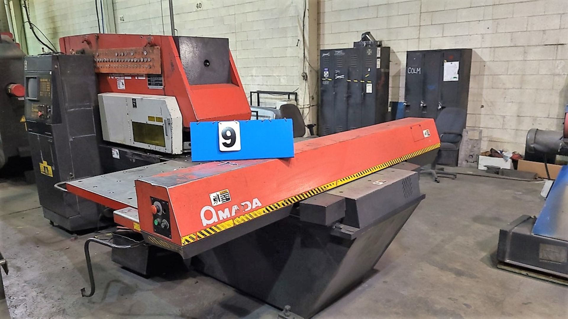 CNC TURRET PUNCH – AMADA ARIES 245, 20-TON, 19 TURRET STATIONS, 460V/3PH, S/N 24501Q14 (1994)