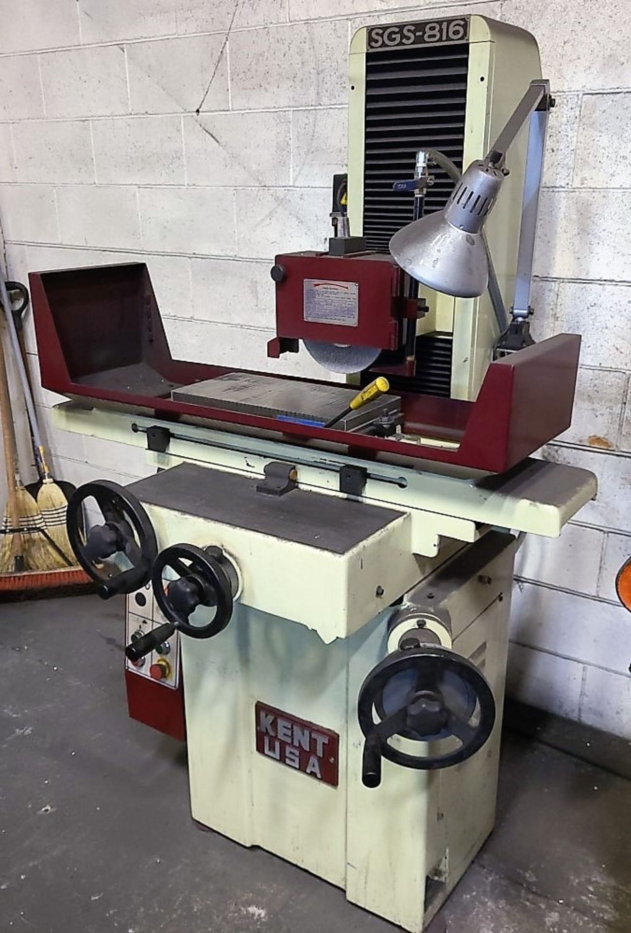 SURFACE GRINDER - 2014 KENT SGS-816M SURFACE GRINDER, W/ 8" X 16" MAGNETIC CHUCK, 230V/3PH, S/N - Image 2 of 8