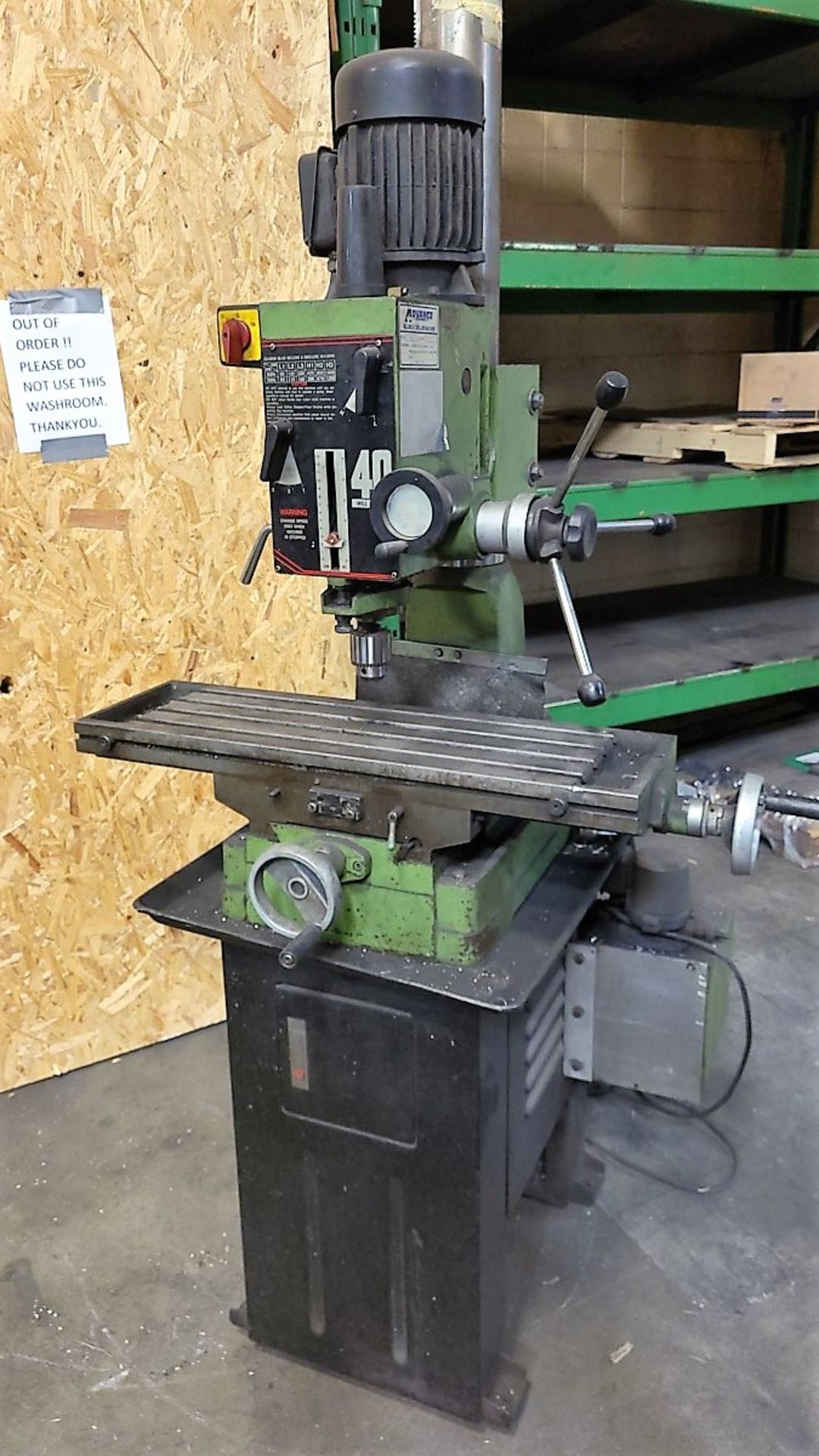 MILL-DRILL - ADVANCE RONG FU RF-40 GEARED HEAD VERTICLE MILL/DRILL, 8-1/4" X 28-3/4" TABLE, 220V/ - Image 2 of 7