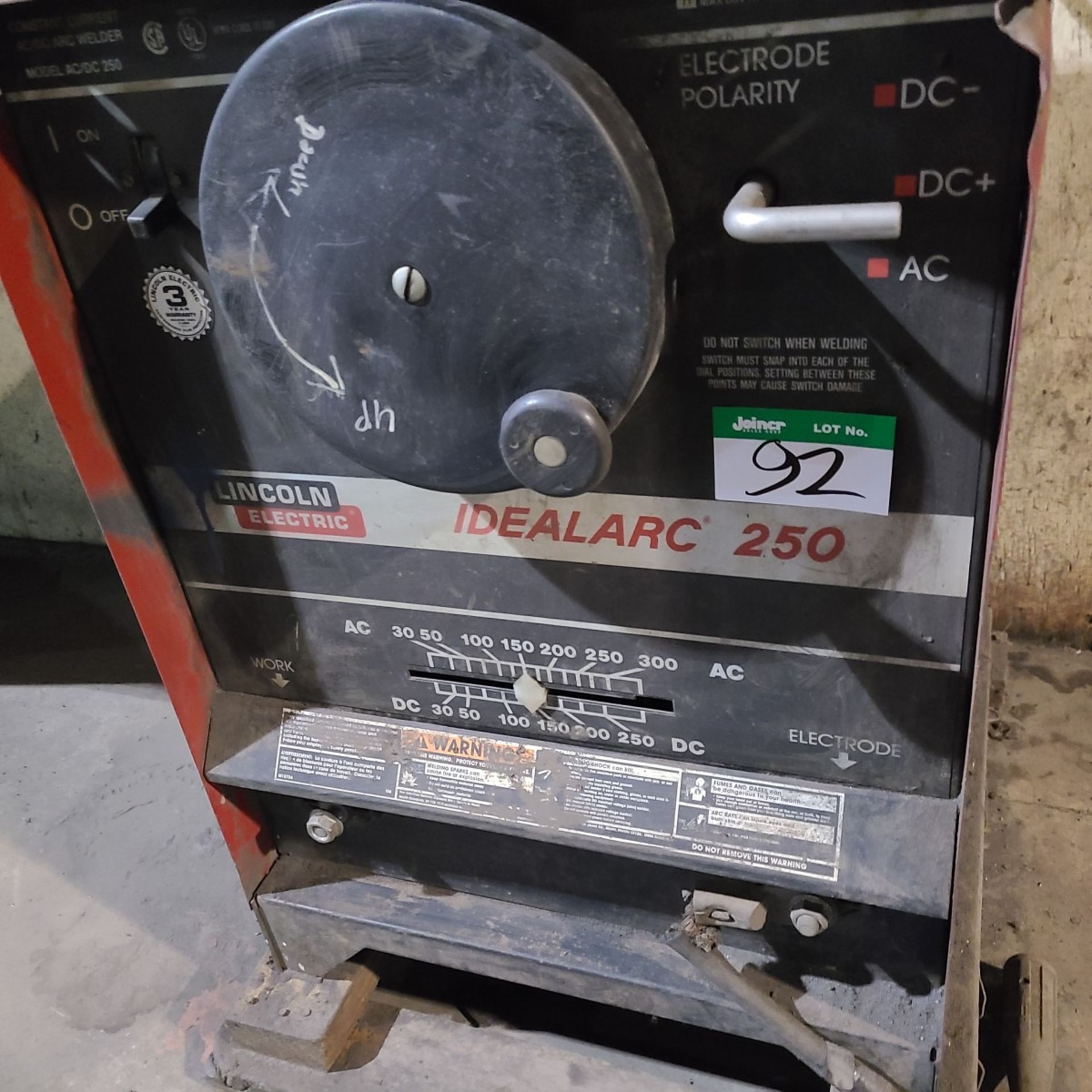 LINCOLN IDEALARC 250 WELDER - Image 2 of 2