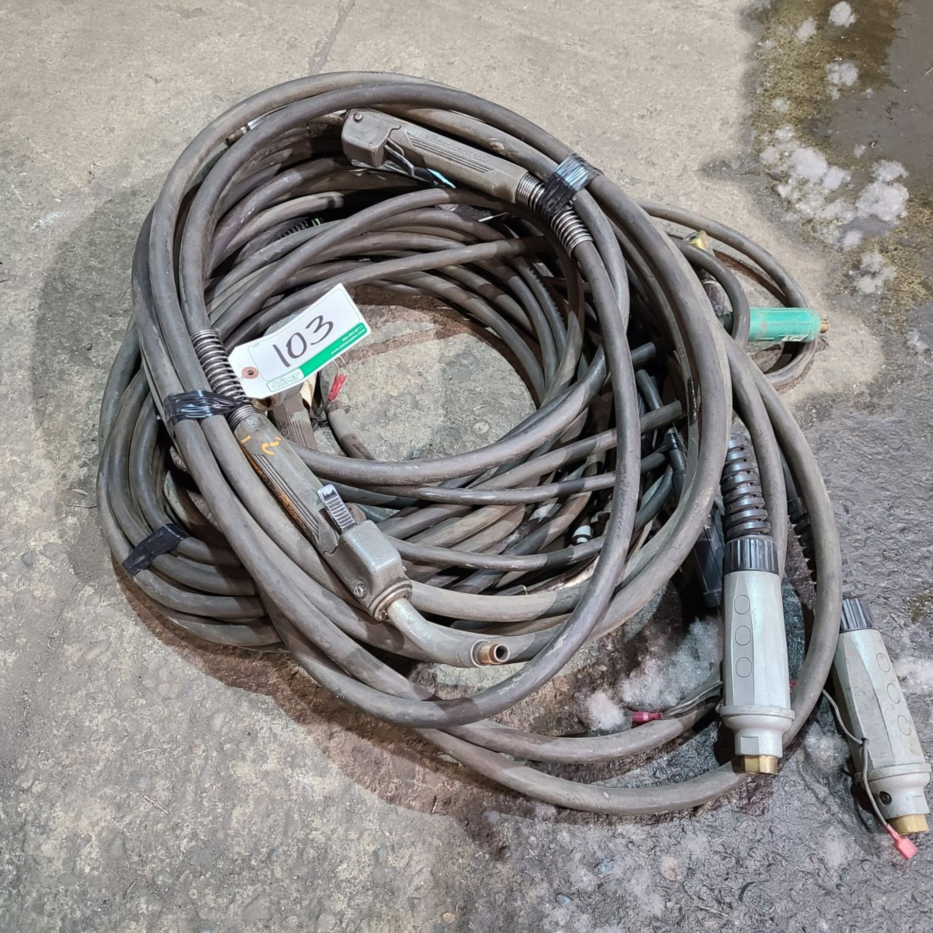 LOT OF WELDING LEAD