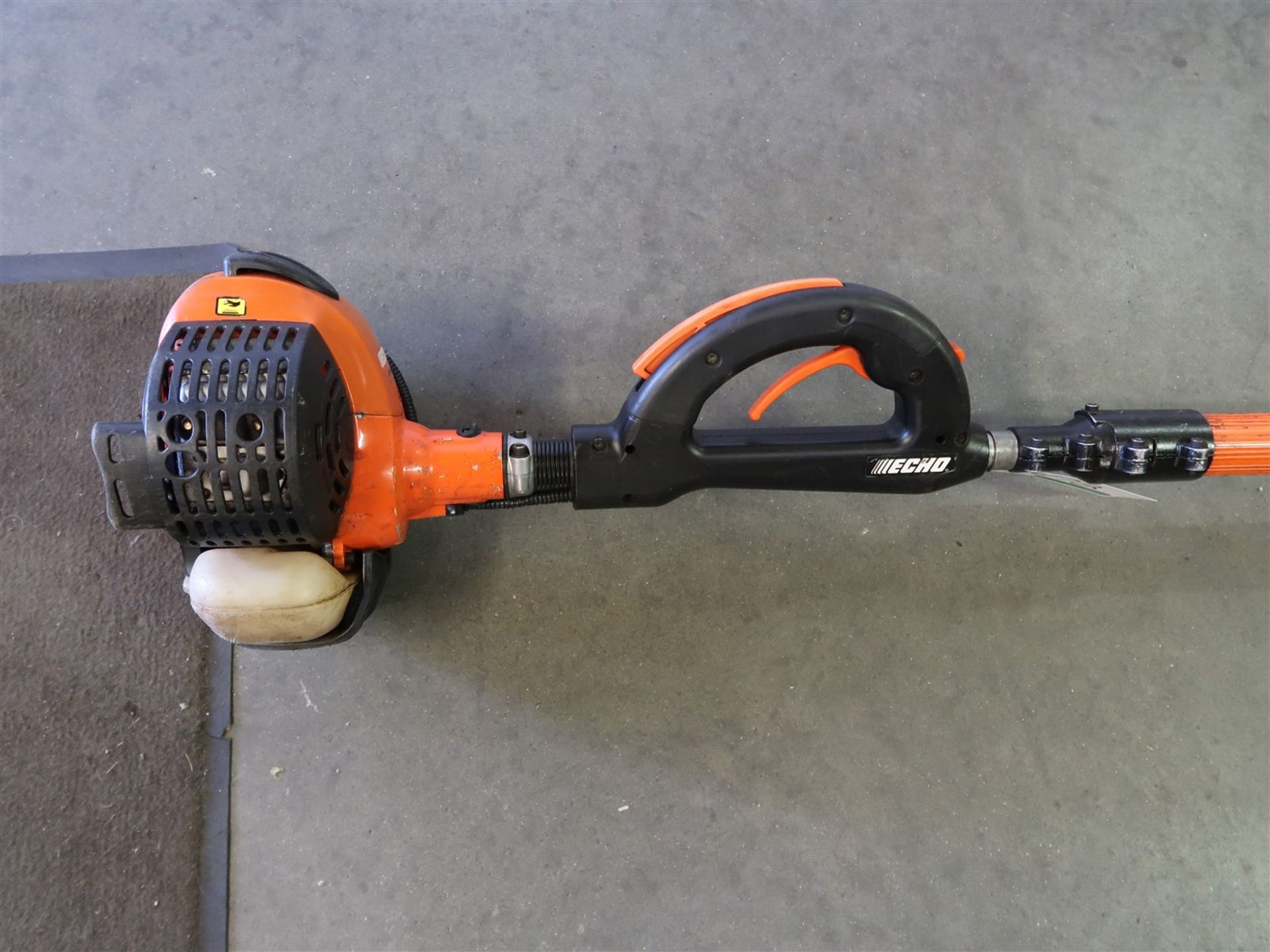 ECHO PPT-266 TELESCOPING POLE SAW POWER PRUNER - Image 2 of 3