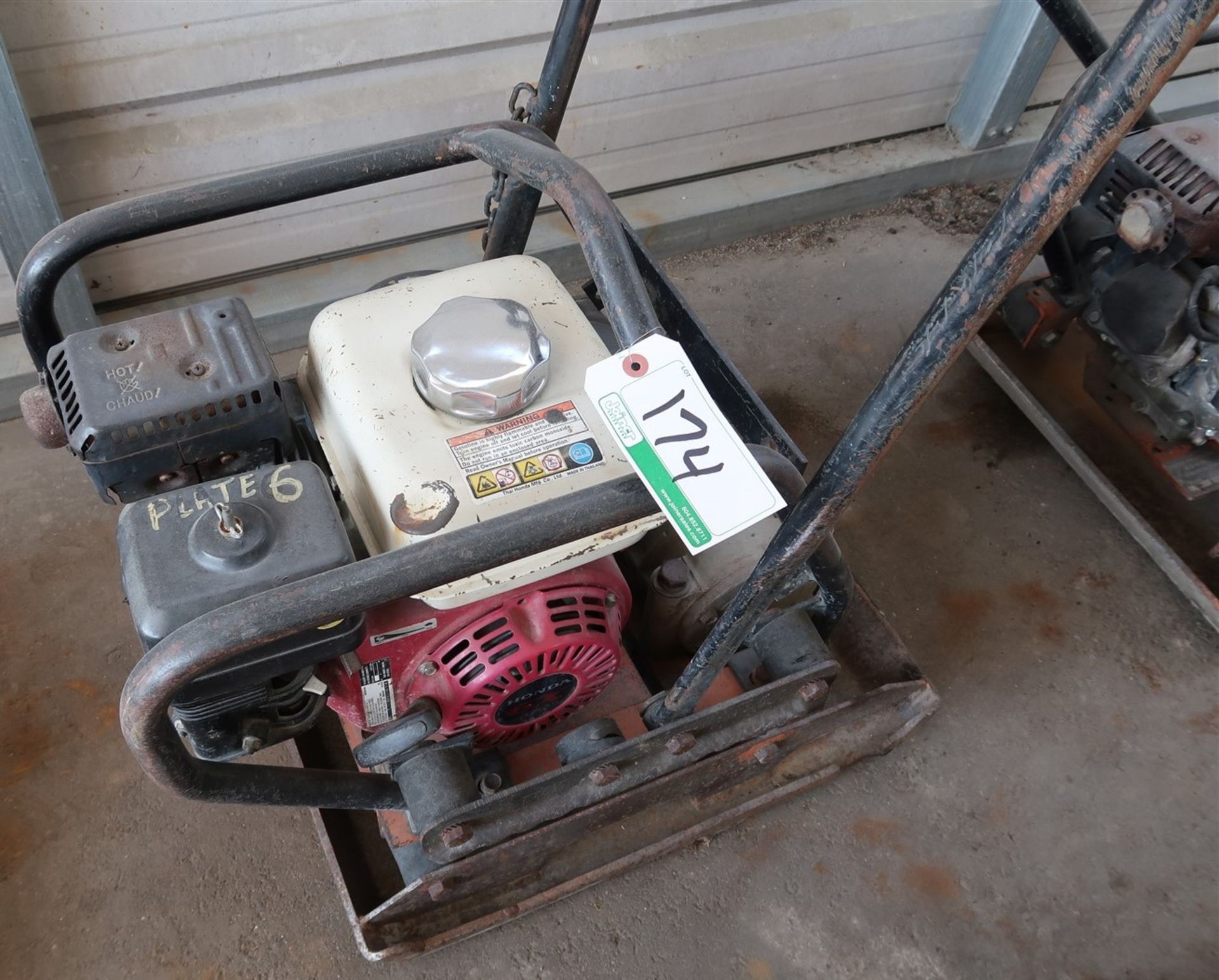 MBW PLATE COMPACTOR W/HONDA ENGINE