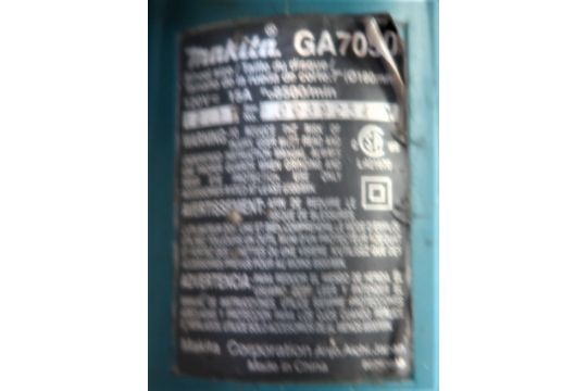 MAKITA GA7050 ELECTRIC ANGLE GRINDER - Image 2 of 2