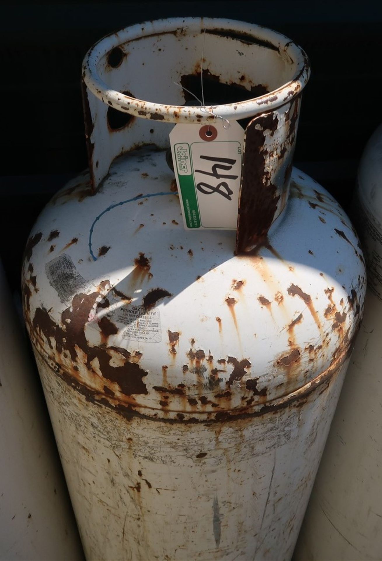 100 LB. PROPANE TANK