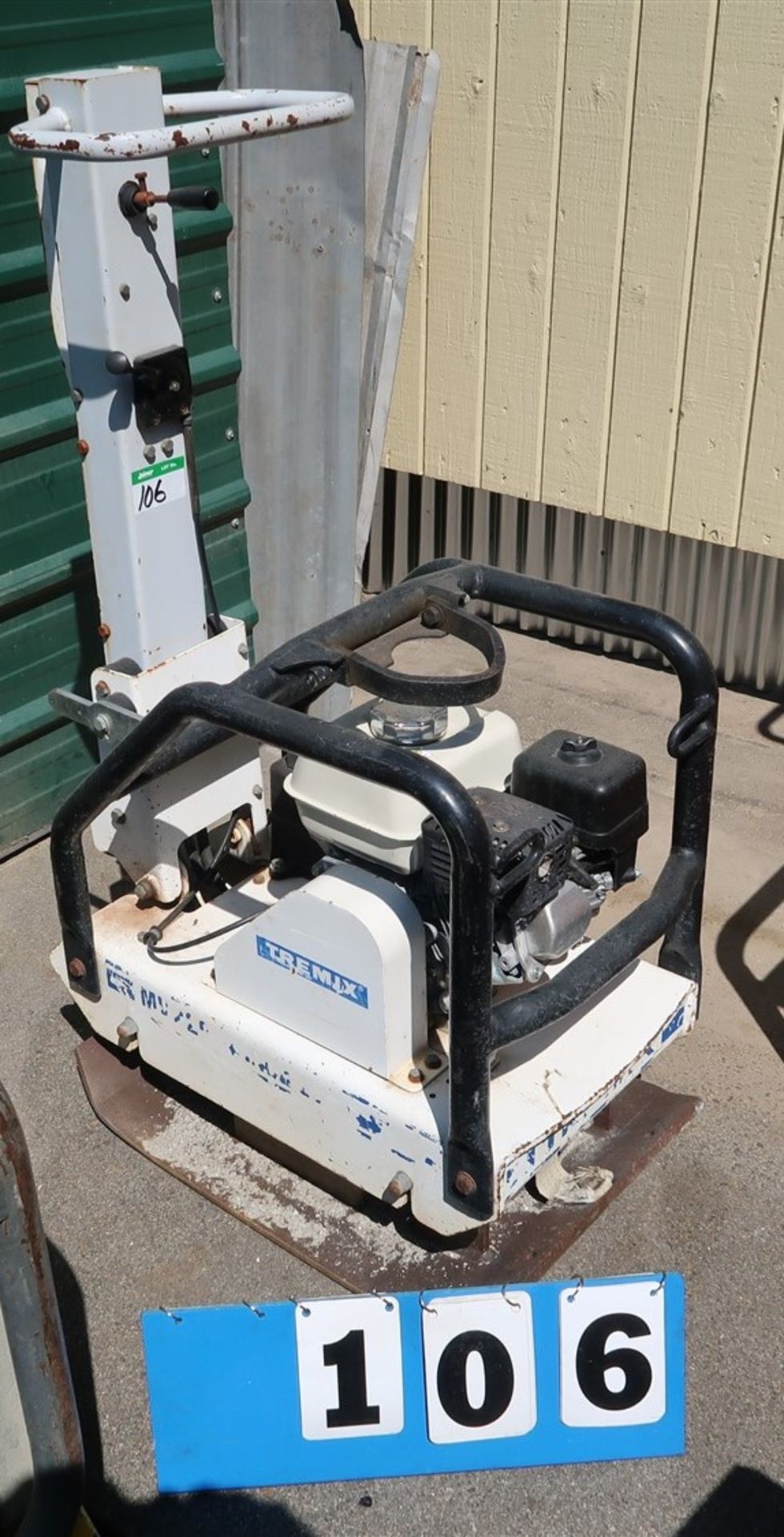 TREMIX COMPACTOR, 500 LB., W/HONDA ENGINE