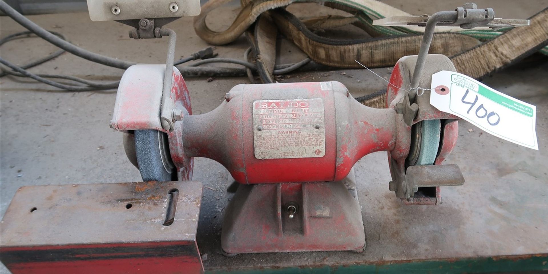 BALDOR BENCH GRINDER