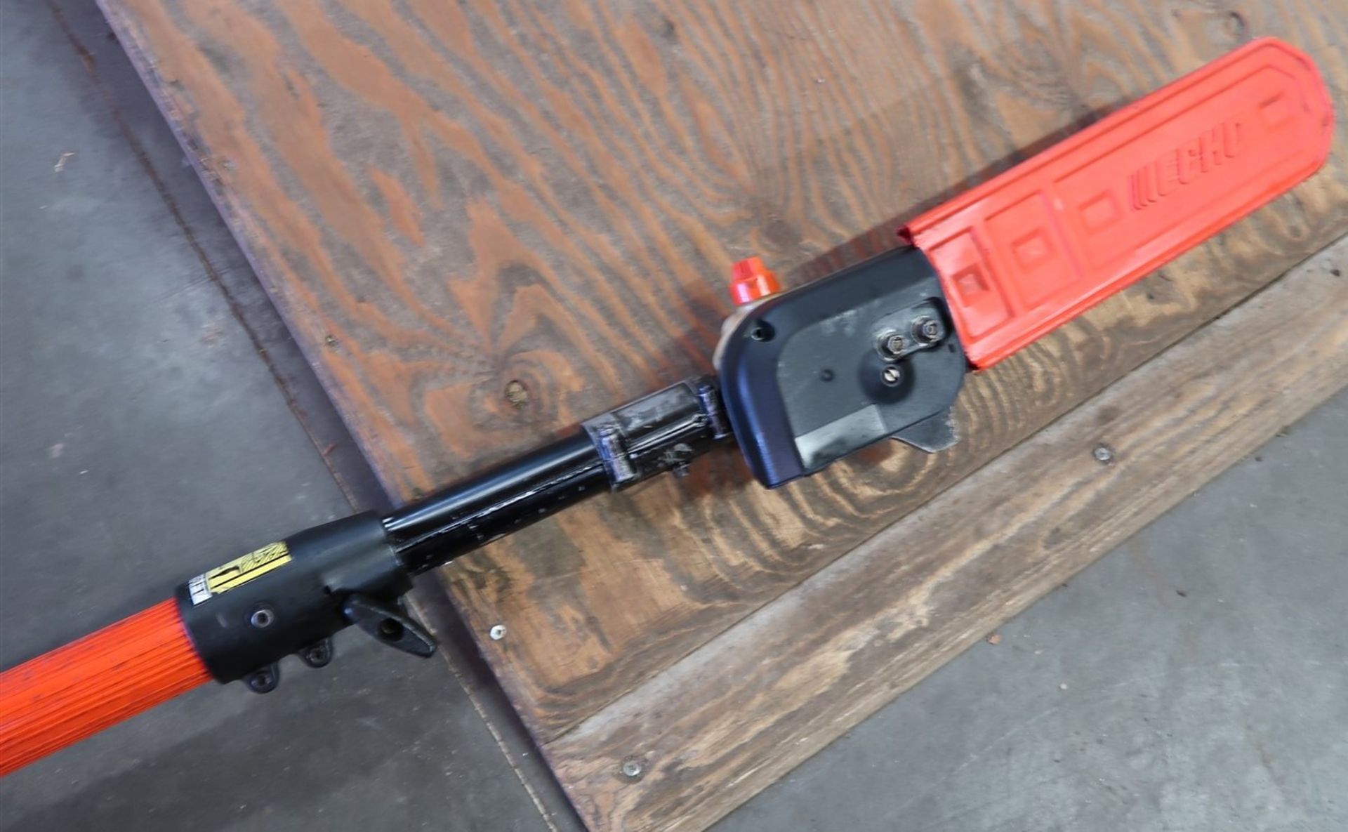 ECHO PPT-266 TELESCOPING POLE SAW POWER PRUNER - Image 3 of 3