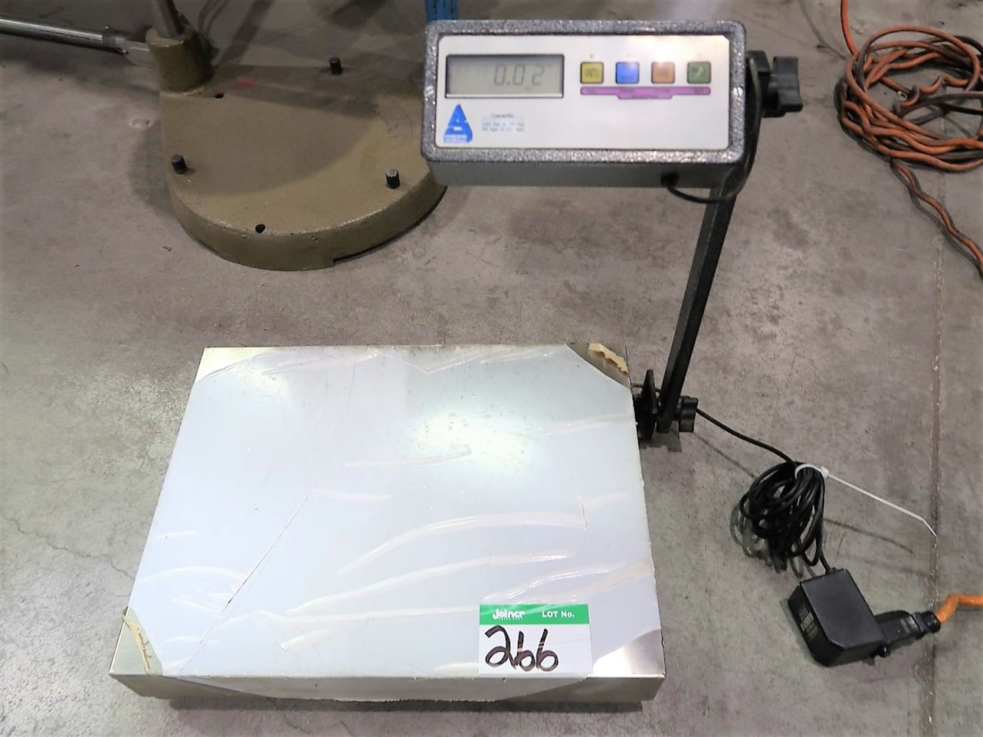 ARLYN SCALES DIGITAL SCALE, 100 LBS. X .02 LBS, 45 KGS X .01 KGS