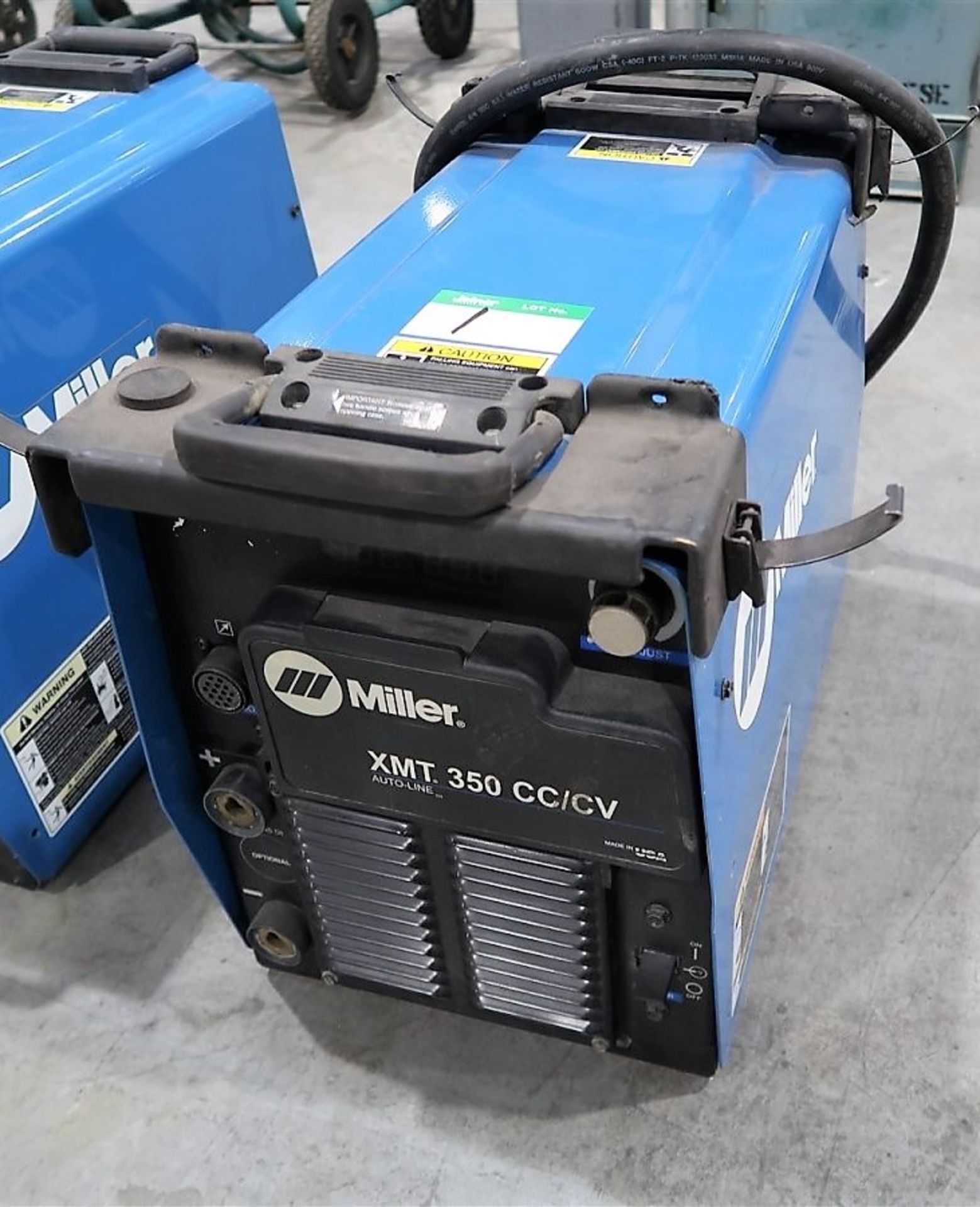 MILLER XMT 350 CC/CV WELDER