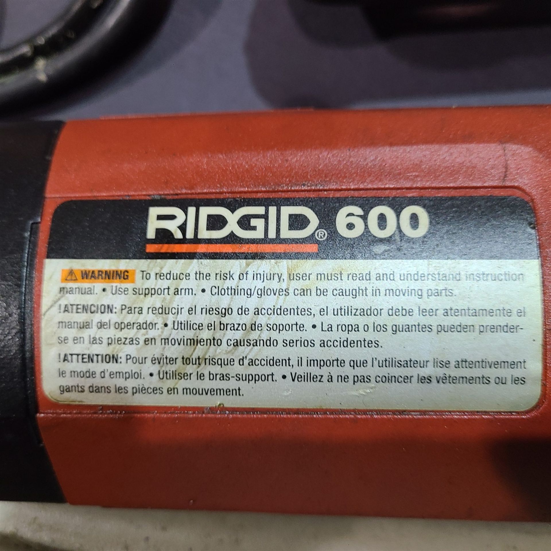 RIDGID 600 HAND HELD PIPE THREADER KIT - Image 2 of 2