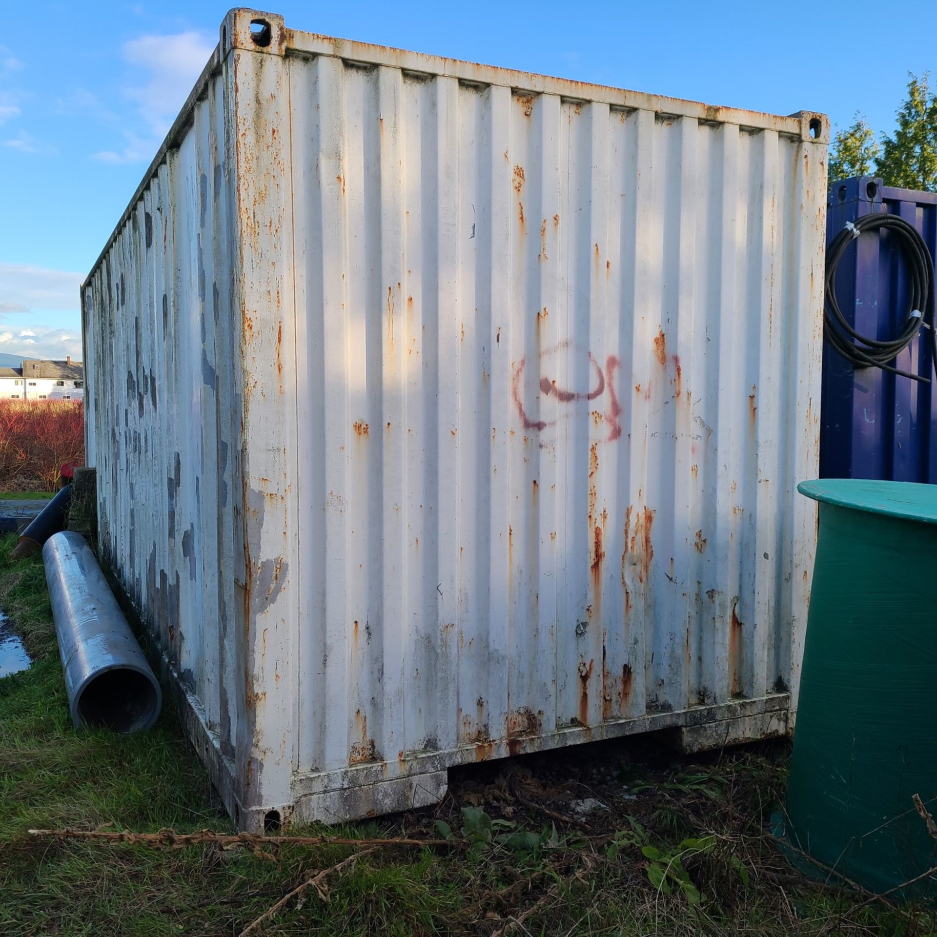 CONTAINER - 20 FT. SEACAN - DOES NOT INCLUDE CONTENTS (LOCATED OFFSITE AT 13216 HALE RD., PITT - Image 3 of 4