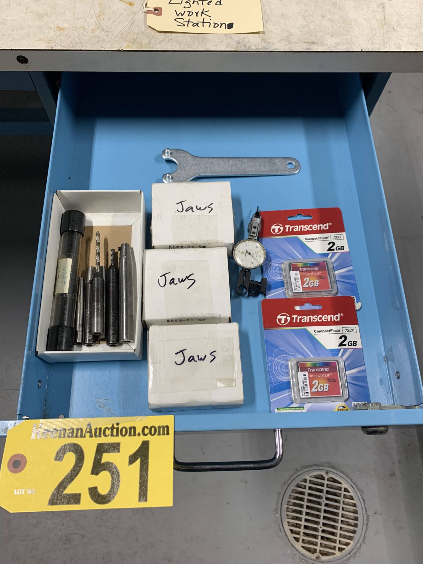LOT: DIAL INDICATOR, 2GB CARDS, JAWS, DRILLS