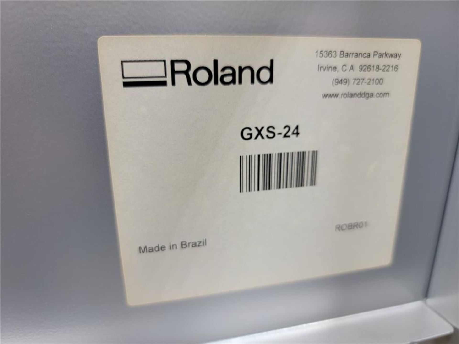 ROLAND GXS-24 CAMM-1 SERVO DESKTOP SIGN MAKER W/VINYL - Image 2 of 2