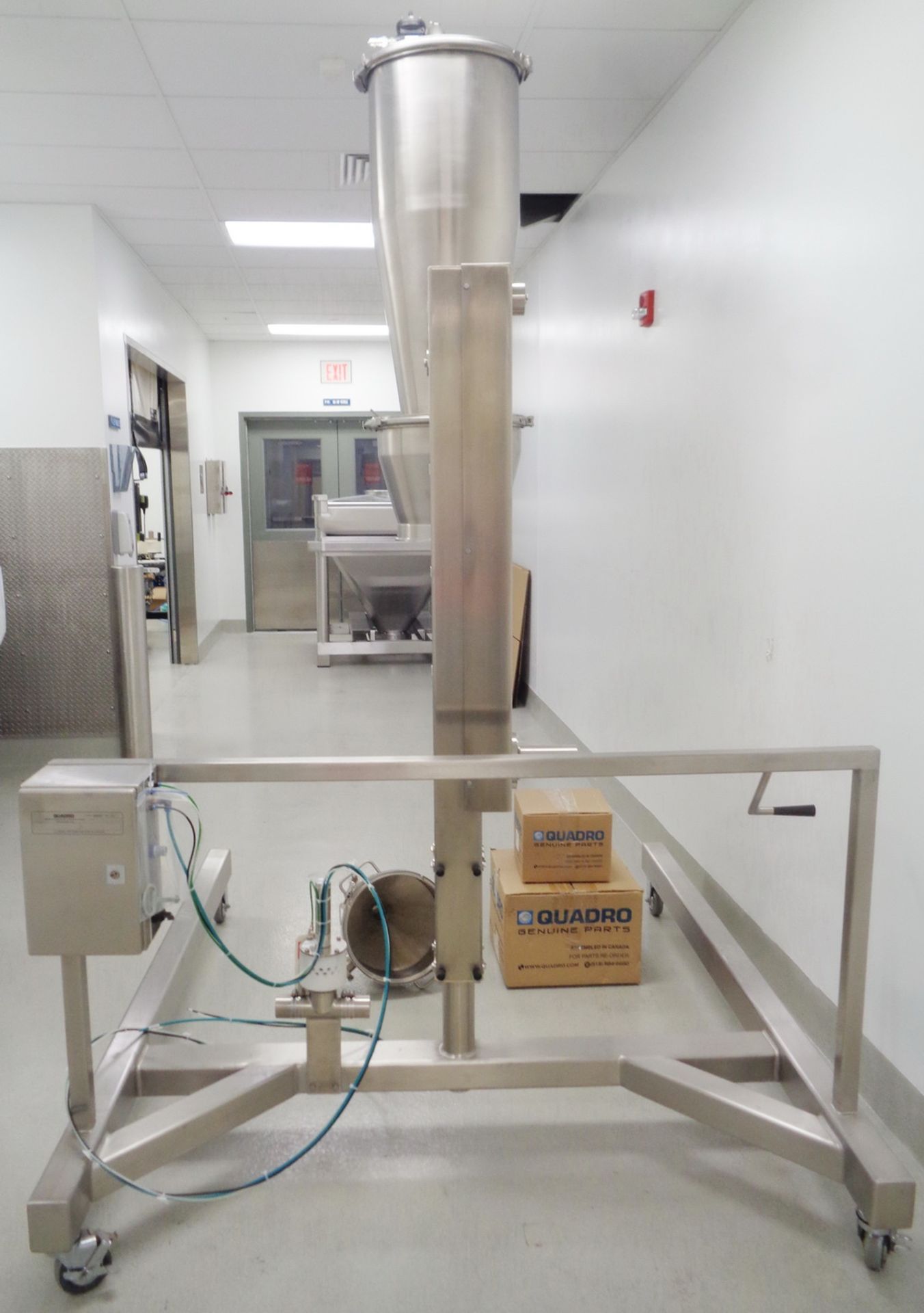 Unused Quadro Vac Dust Free Powder/Tablet Conveying System, Model 800 A Size, S/N 830-0101, new 2017 - Image 2 of 8