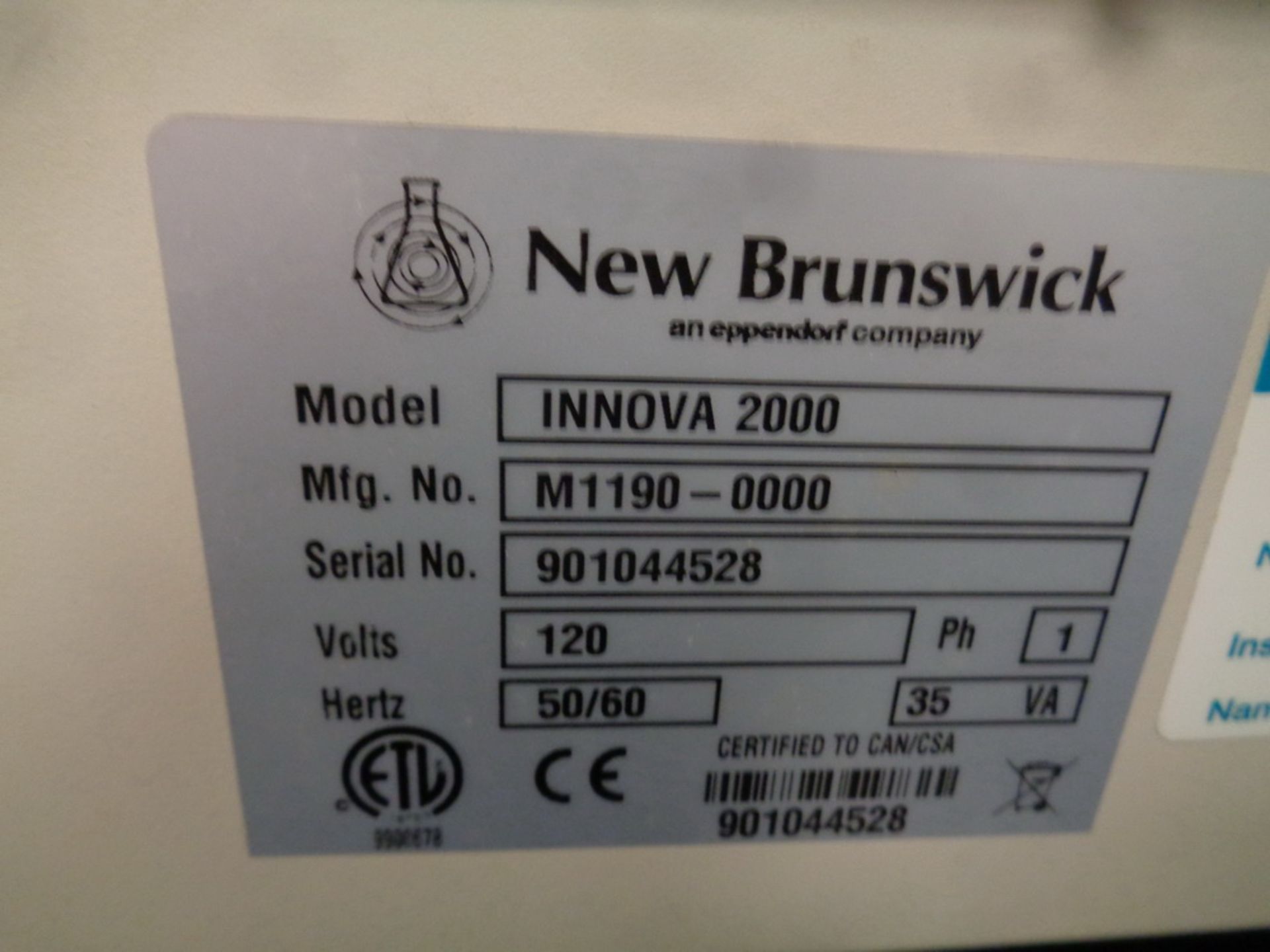 New Brunswick Scientific Innova 2000 Platform Shaker, Mfg # M1190-0000, S/N 901044528 - Image 3 of 3