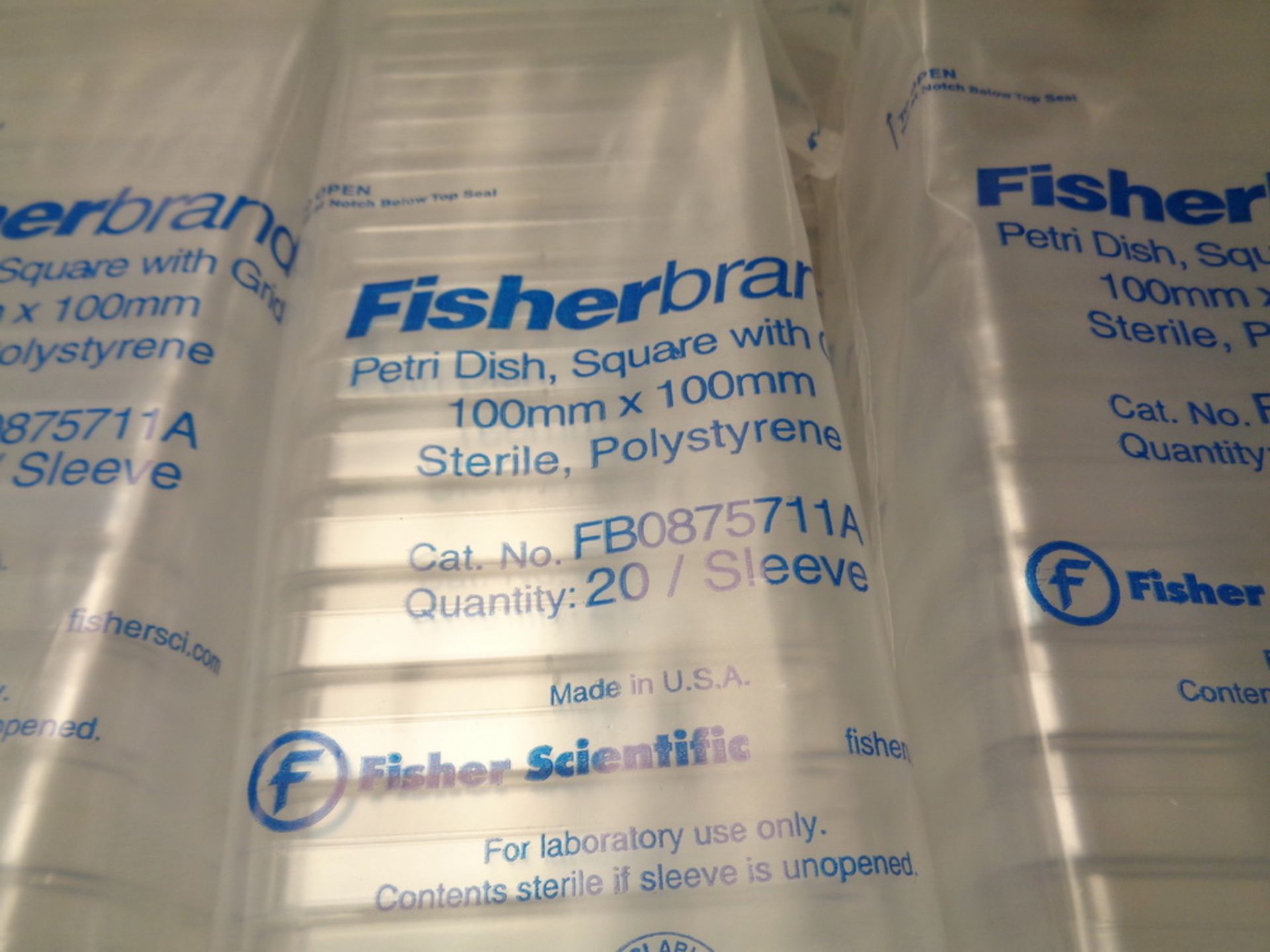 Lot of (12) Sleeves of Fisherbrand Square Petri Dishes (100 mm x 100 mm) - Image 2 of 2