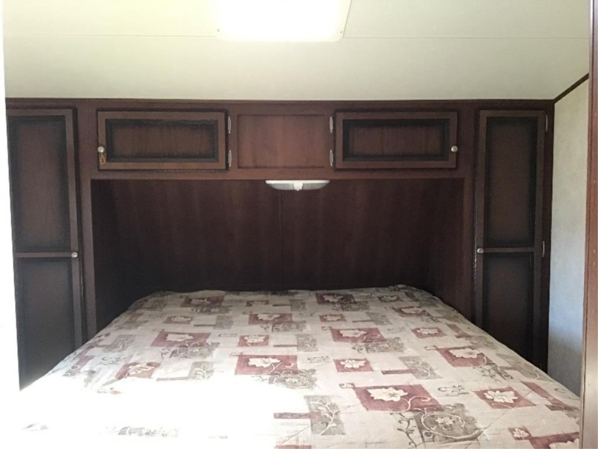 158 2011 Zinger Crossroads ZF-250-BH 5th Wheel Holiday Trailer VIN 4V0FC2520BA013616 Bunk Bed, - Image 16 of 18