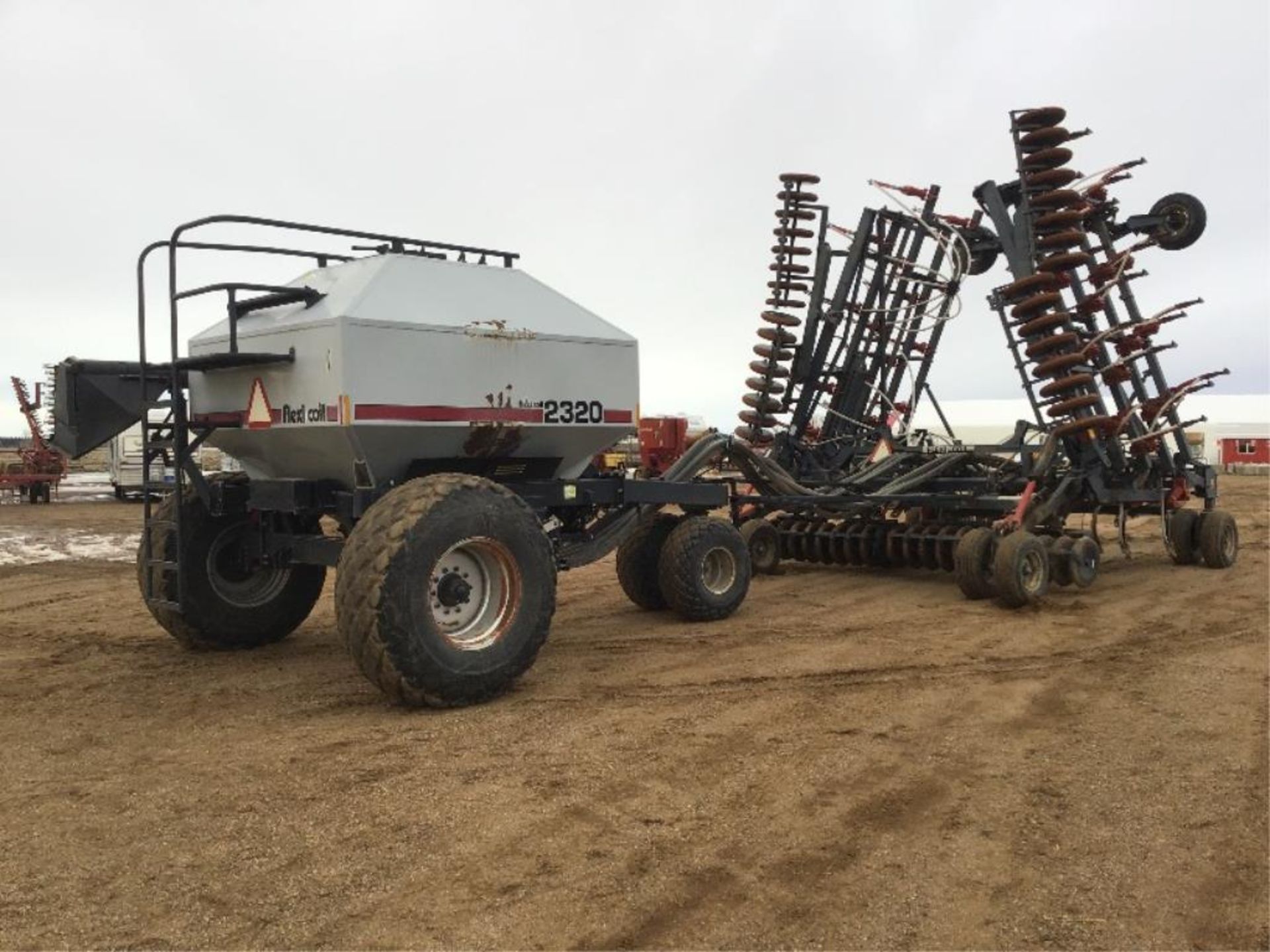 30 5000 Flexi Coil 39Ft Air Drill & 2320 Tow-Behind Cart Single Shoot, 9in Spacing, 3in Spread Boot. - Image 3 of 17