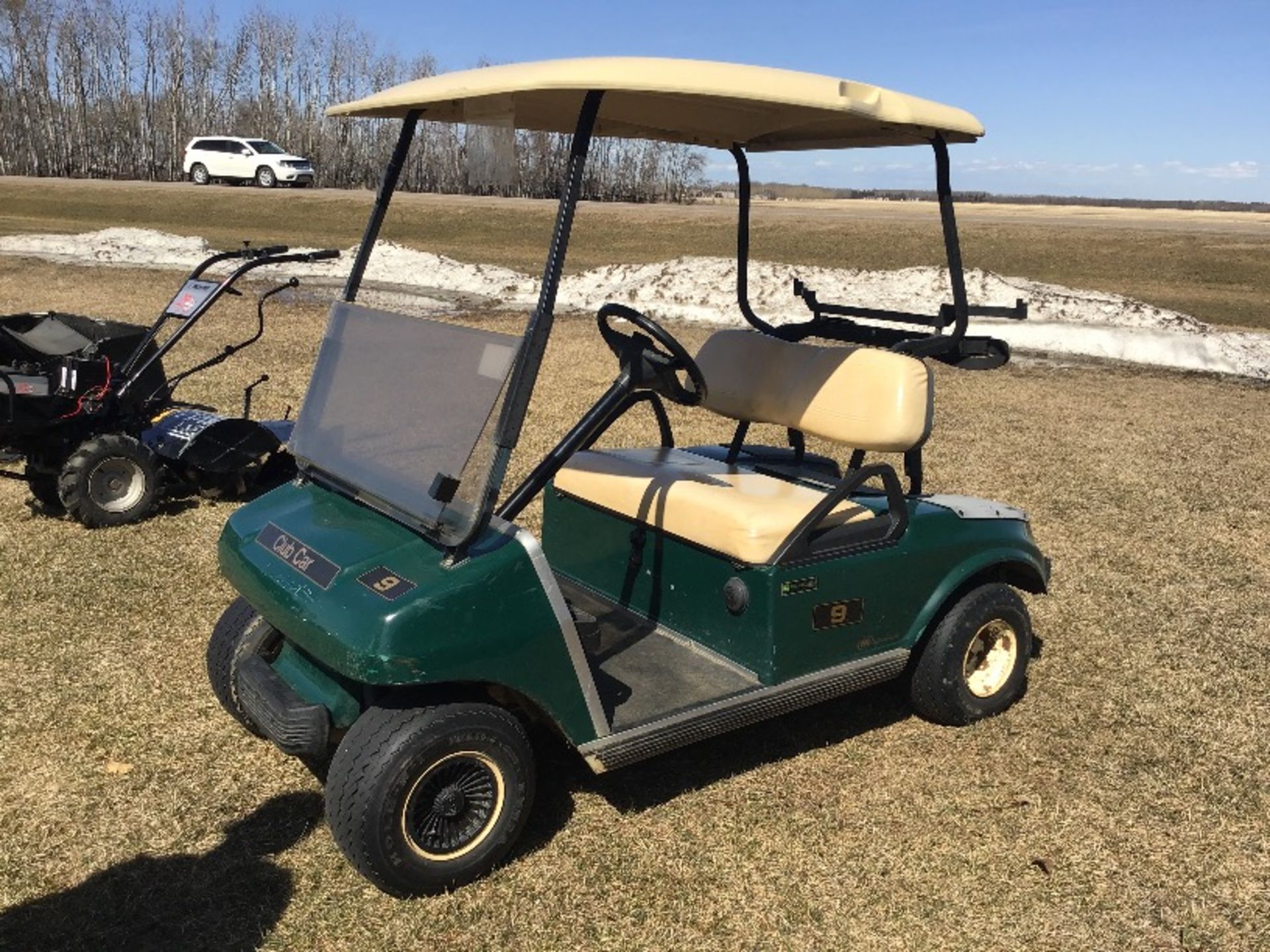 2007 Club Car Gas Powered Golf Cart